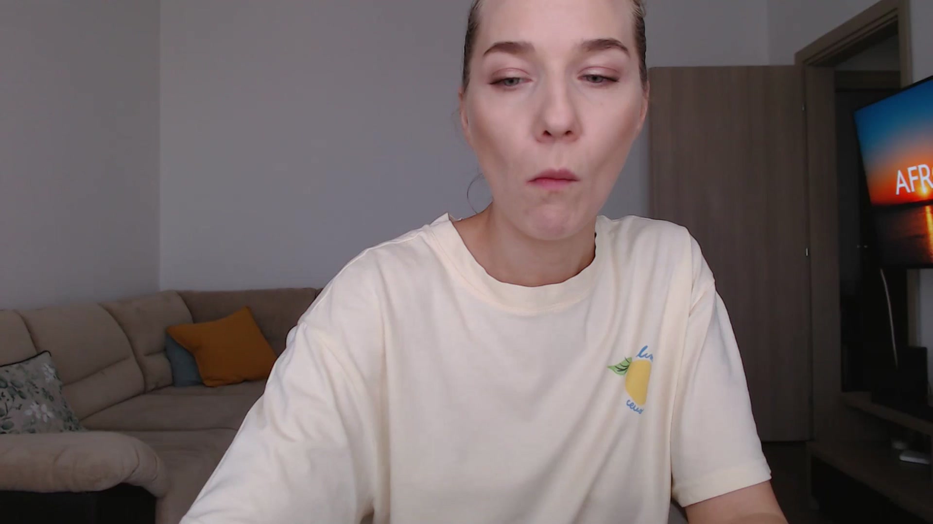 Gallery image thumbnail from AnyaHott's myfreecams stream on, 09/18/2025, 11:54 image 1 of 20