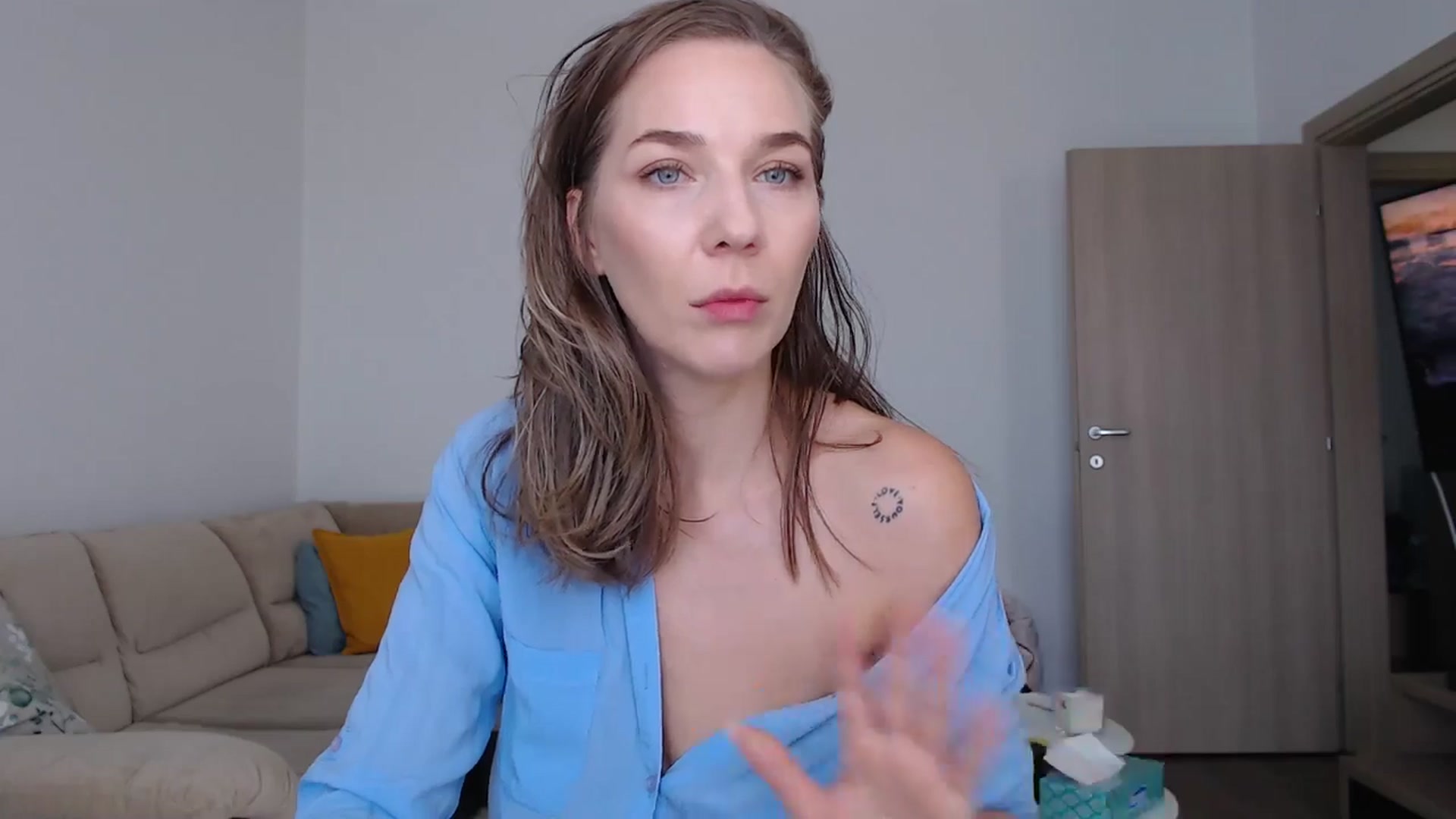 Gallery image thumbnail from AnyaHott's myfreecams stream on, 09/19/2025, 09:16 image 5 of 20