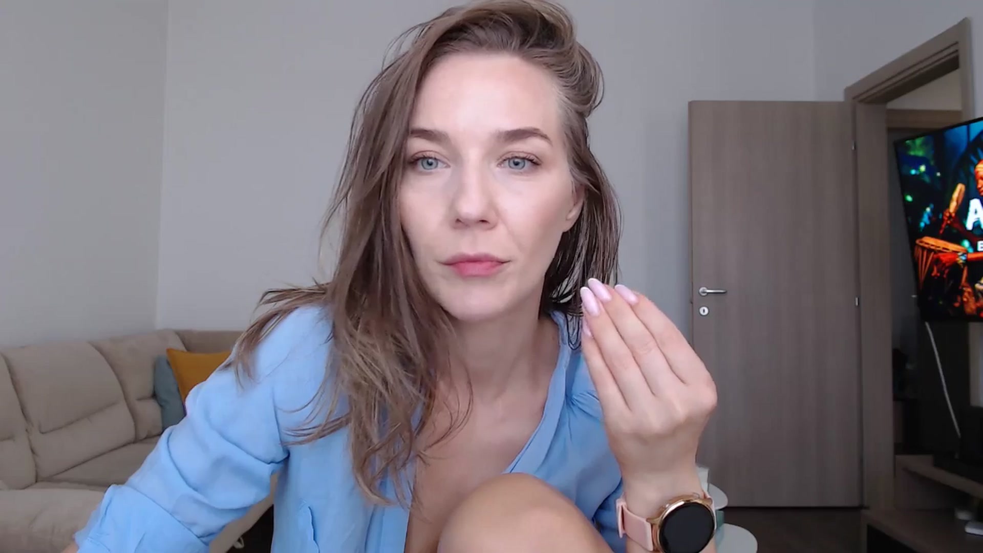 Gallery image thumbnail from AnyaHott's myfreecams stream on, 09/19/2025, 10:03 image 18 of 20