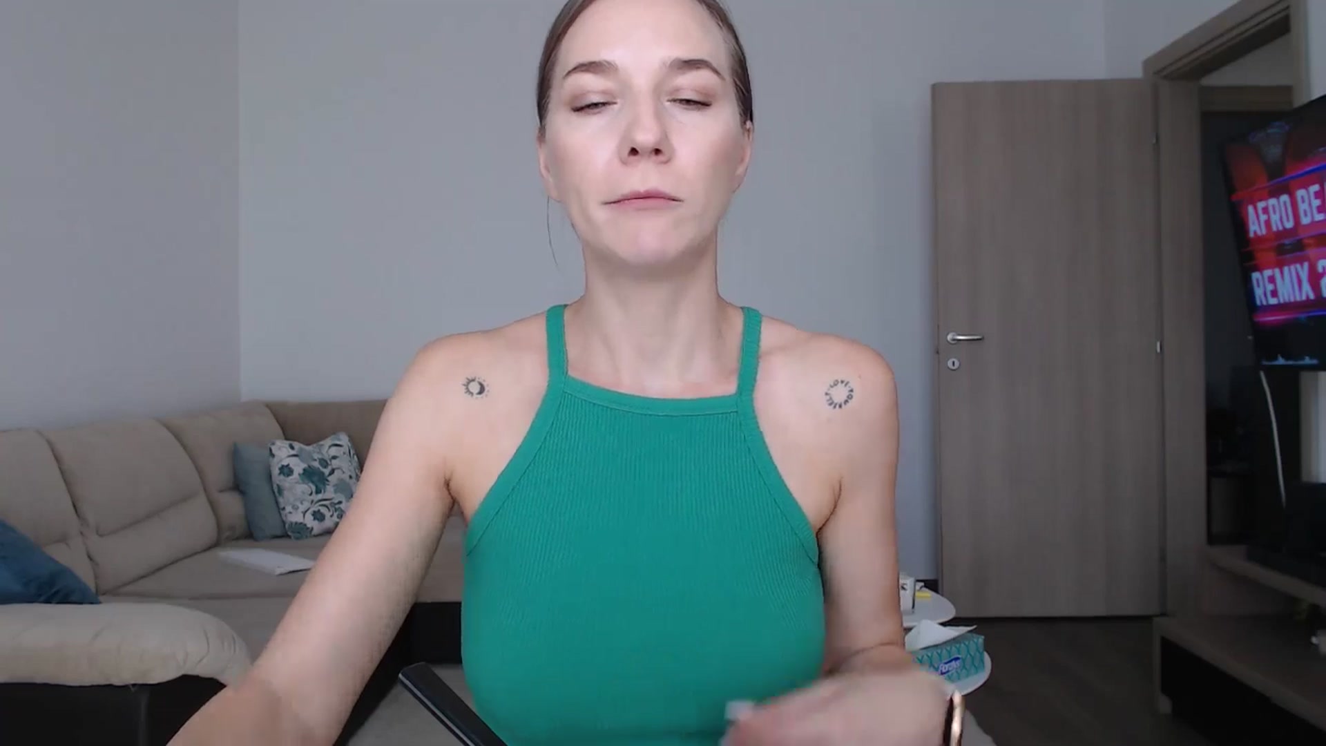 Gallery image thumbnail from AnyaHott's myfreecams stream on, 09/25/2025, 08:41 image 11 of 20