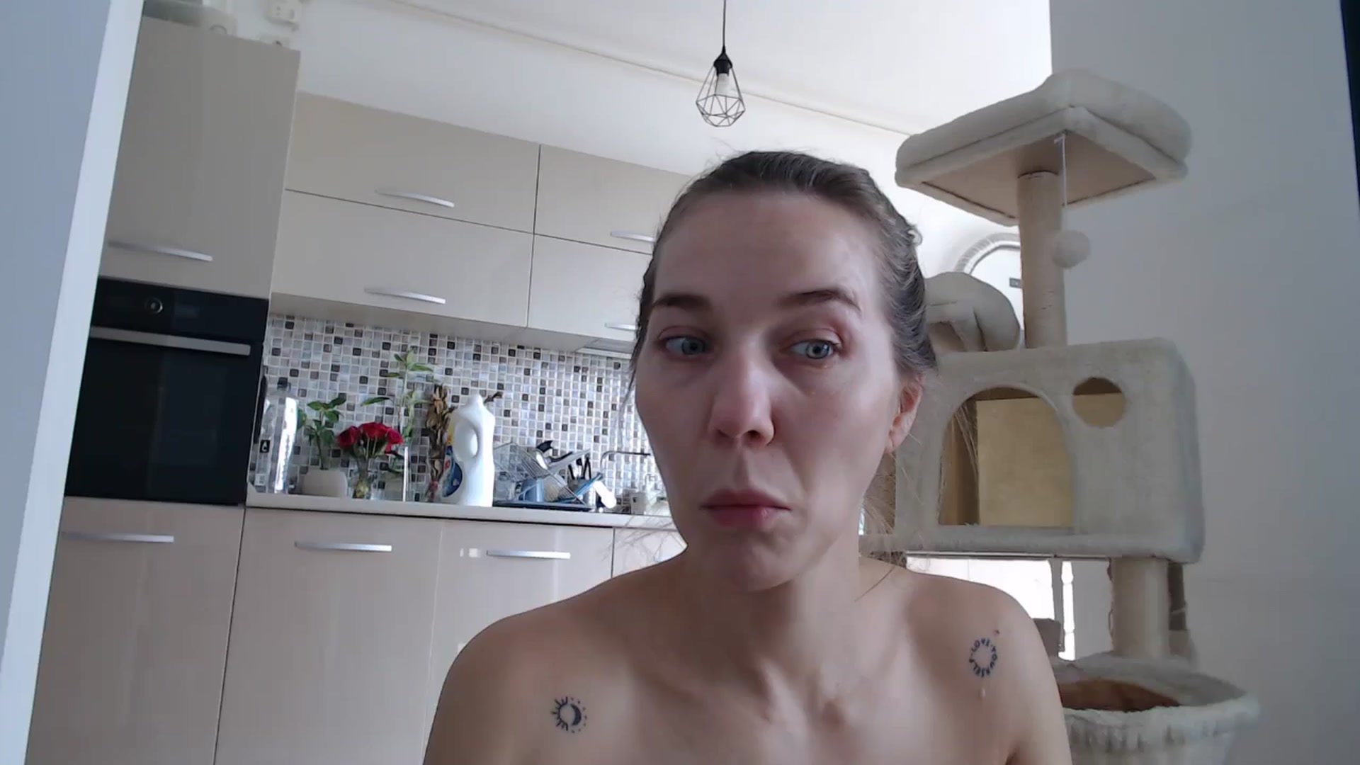 Gallery image thumbnail from AnyaHott's myfreecams stream on, 09/30/2025, 08:30 image 4 of 20