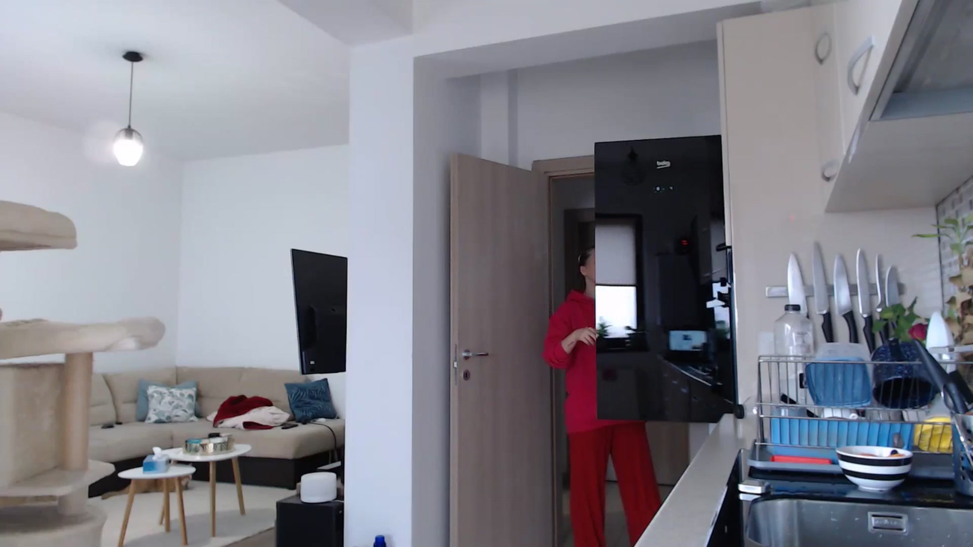 Gallery image thumbnail from AnyaHott's myfreecams stream on, 10/06/2025, 08:04 image 4 of 20