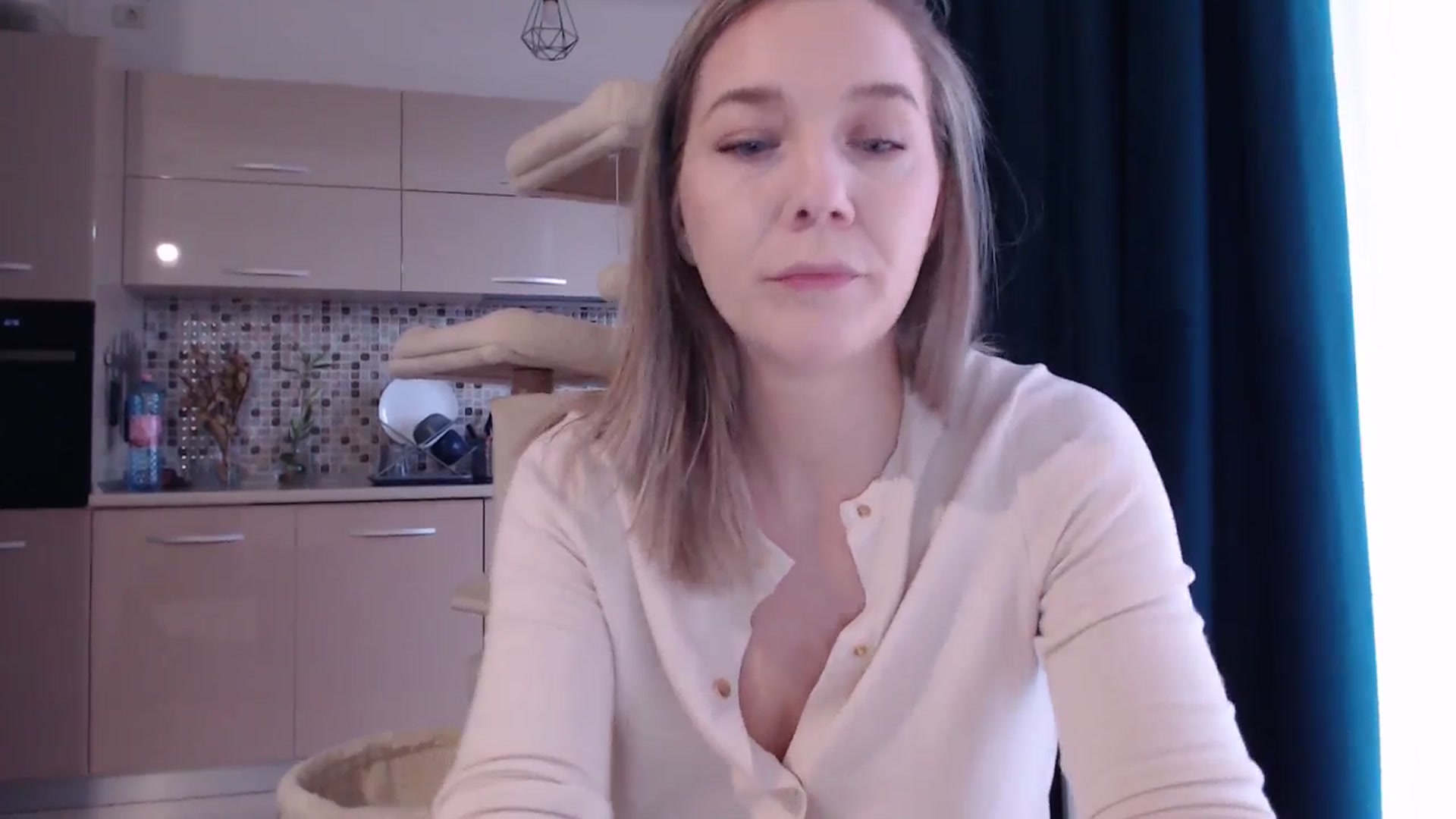 Gallery image thumbnail from AnyaHott's myfreecams stream on, 01/05/2026, 07:14 image 4 of 20