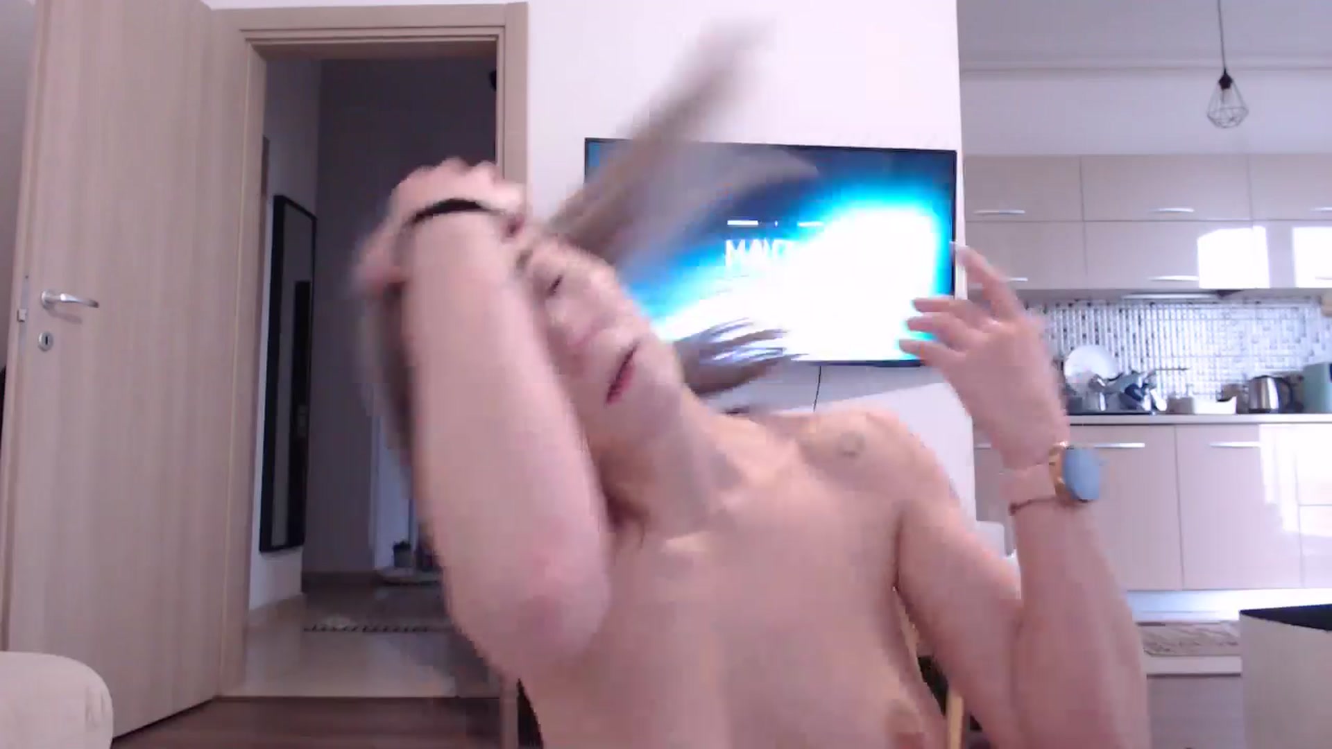 Gallery image thumbnail from AnyaHott's myfreecams stream on, 01/05/2026, 10:45 image 5 of 20