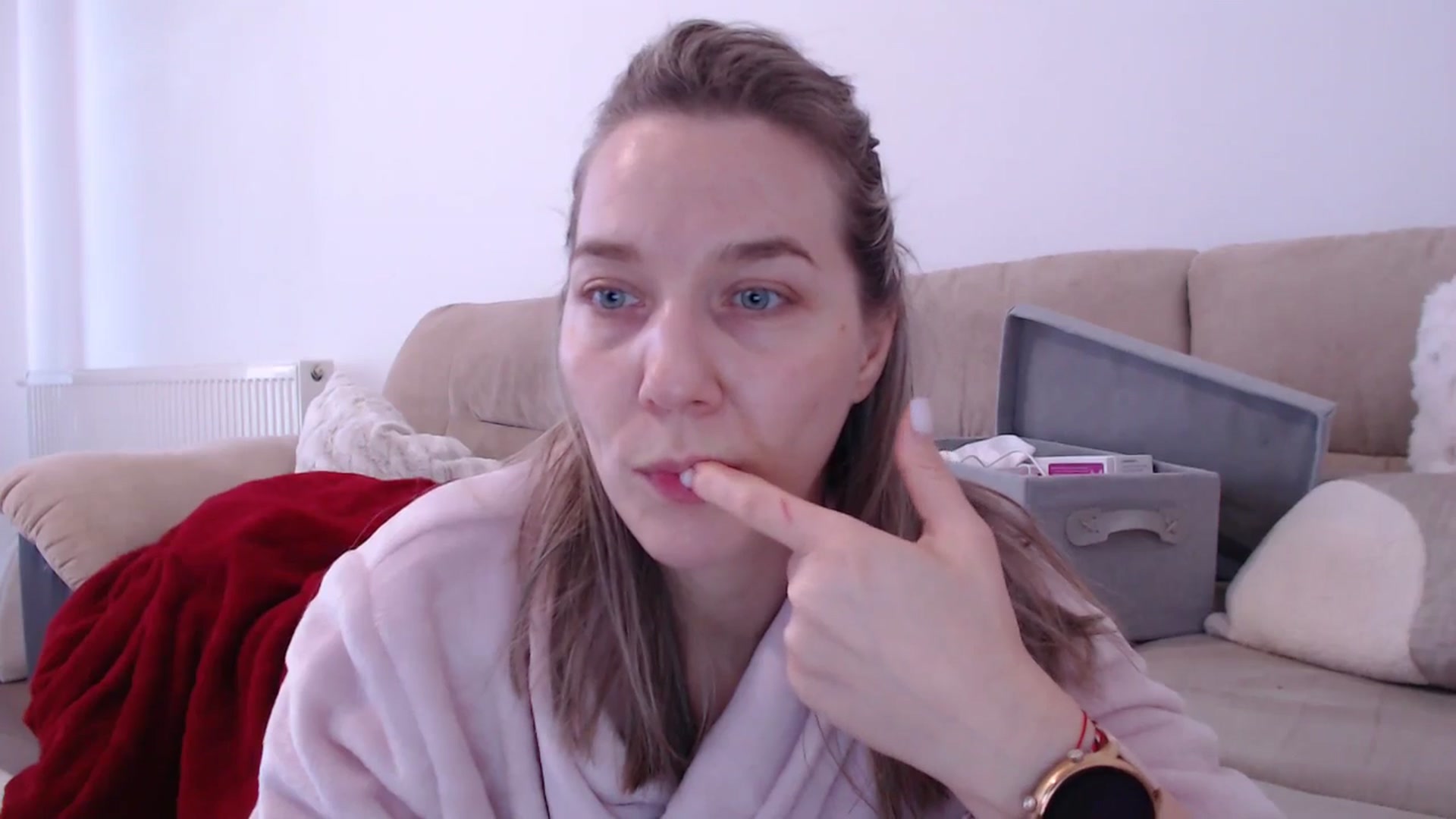 Gallery image thumbnail from AnyaHott's myfreecams stream on, 01/16/2026, 08:28 image 2 of 20