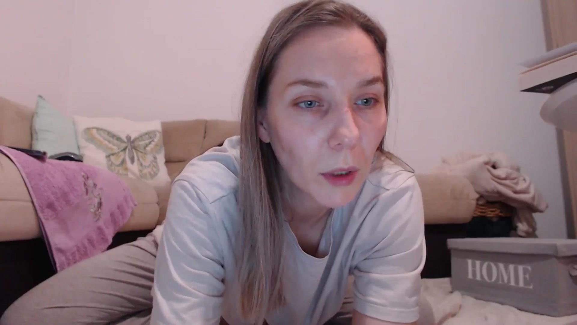 Gallery image thumbnail from AnyaHott's myfreecams stream on, 01/26/2026, 16:52 image 4 of 20