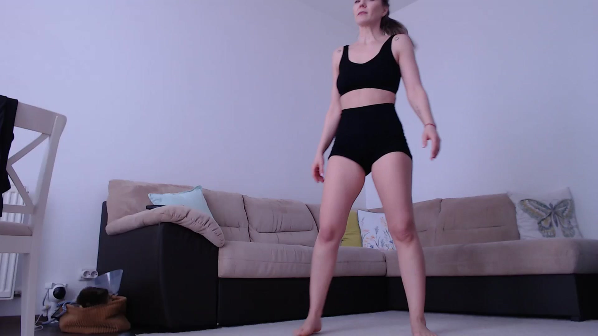 Gallery image thumbnail from AnyaHott's myfreecams stream on, 02/19/2026, 13:12 image 5 of 20