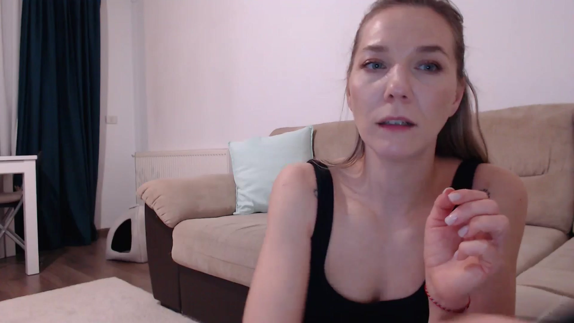 Gallery image thumbnail from AnyaHott's myfreecams stream on, 03/21/2026, 17:40 image 14 of 20