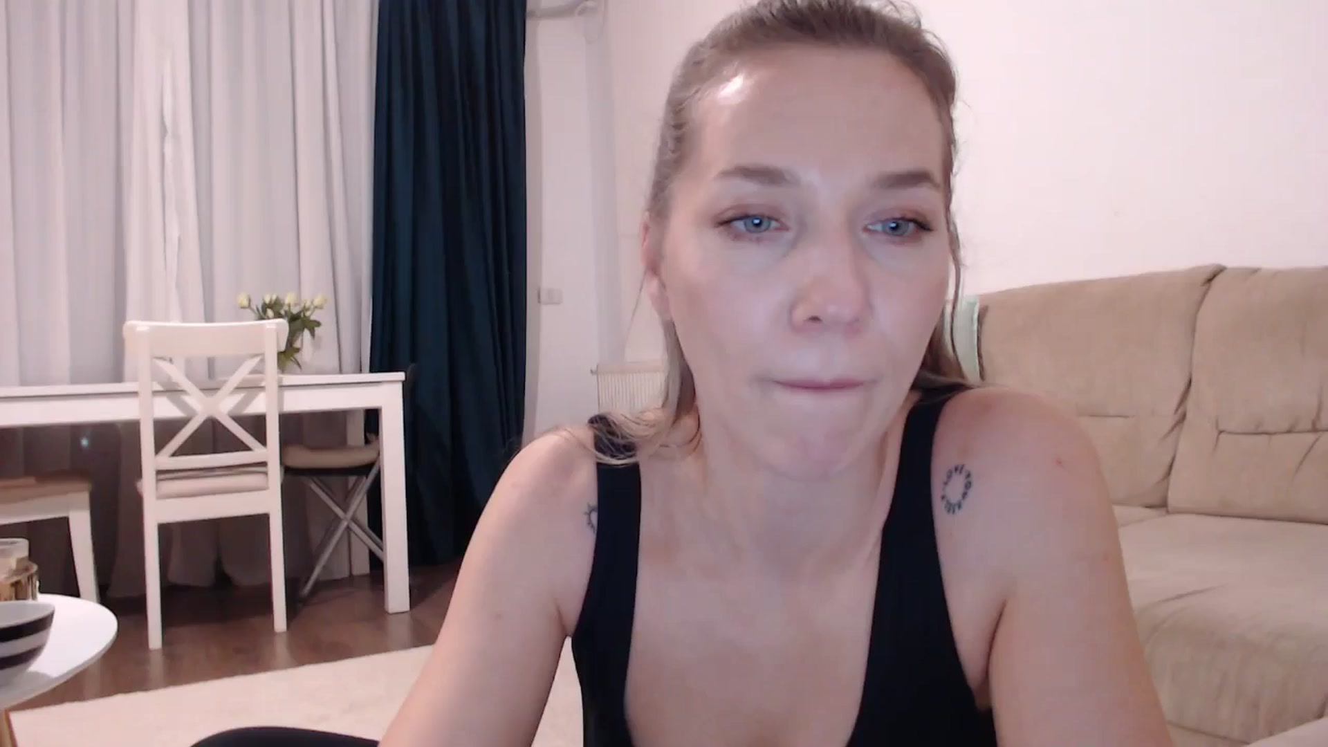 Gallery image thumbnail from AnyaHott's myfreecams stream on, 03/21/2026, 17:40 image 18 of 20