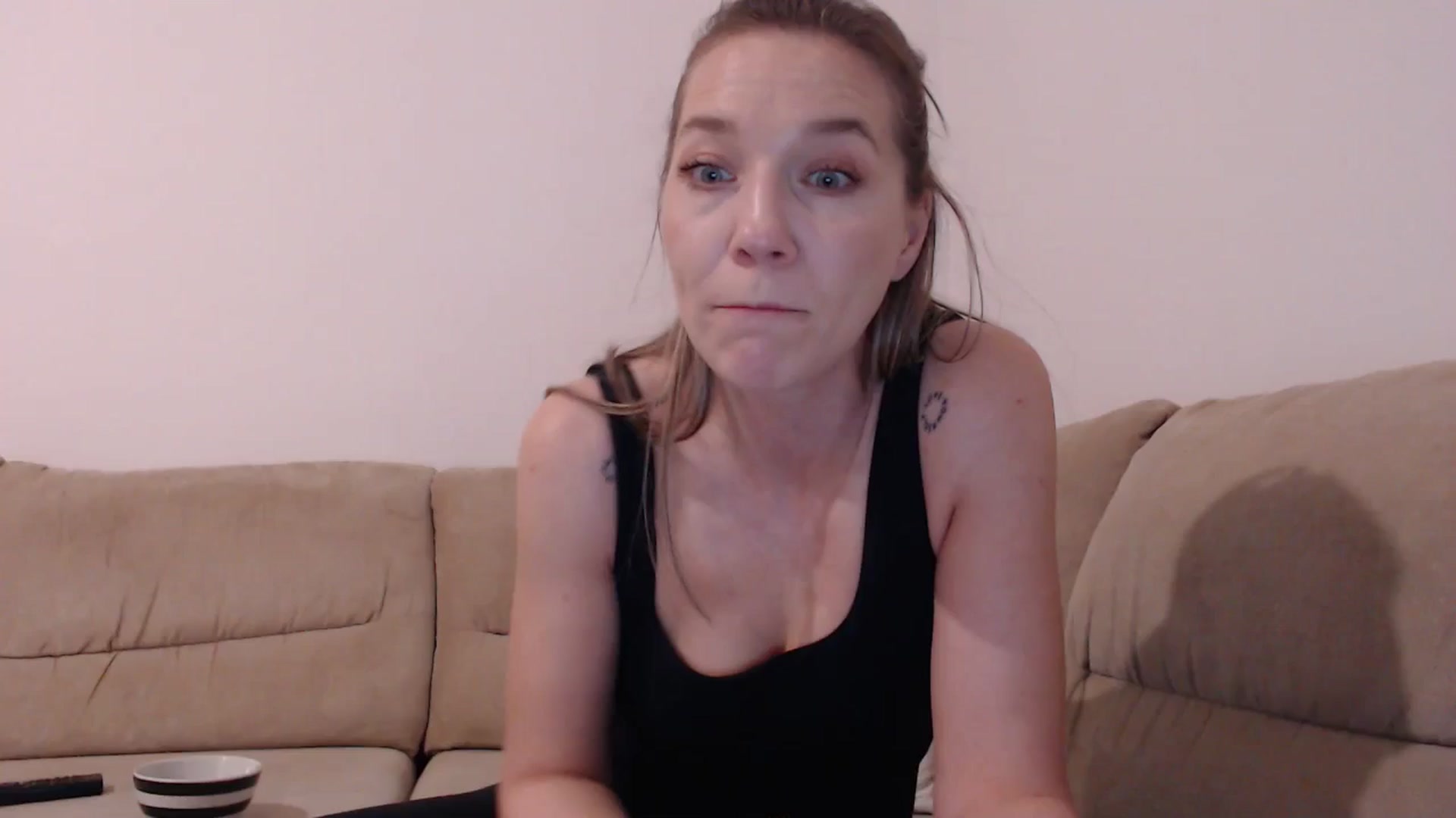 Gallery image thumbnail from AnyaHott's myfreecams stream on, 03/21/2026, 17:40 image 1 of 20