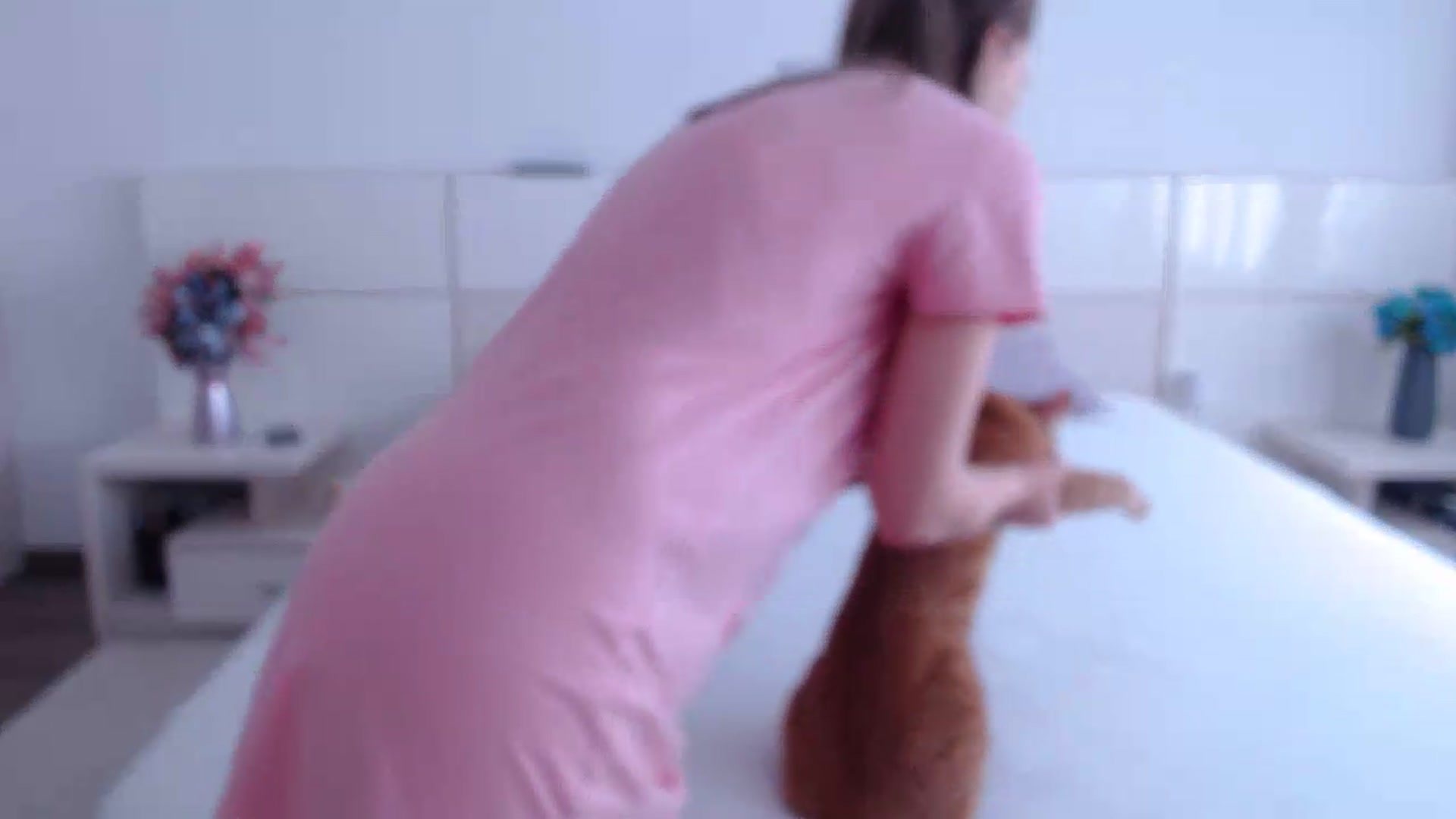 Gallery image thumbnail from AnyaHott's myfreecams stream on, 05/15/2026, 07:59 image 9 of 20