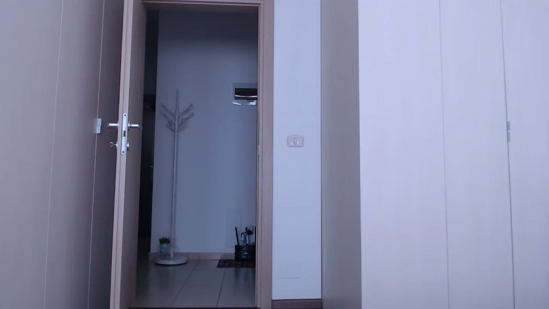 Gallery image thumbnail from AnyaHott's myfreecams stream on, 05/15/2026, 07:59 image 5 of 20