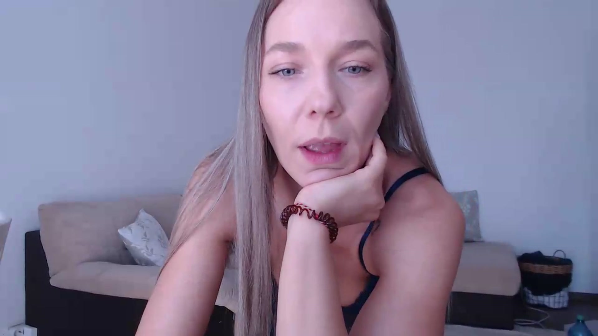 Gallery image thumbnail from AnyaHott's myfreecams stream on, 08/02/2026, 07:08 image 5 of 20