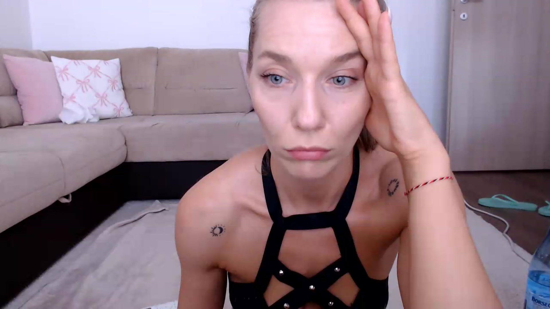 Gallery image thumbnail from AnyaHott's myfreecams stream on, 08/03/2026, 15:46 image 16 of 20