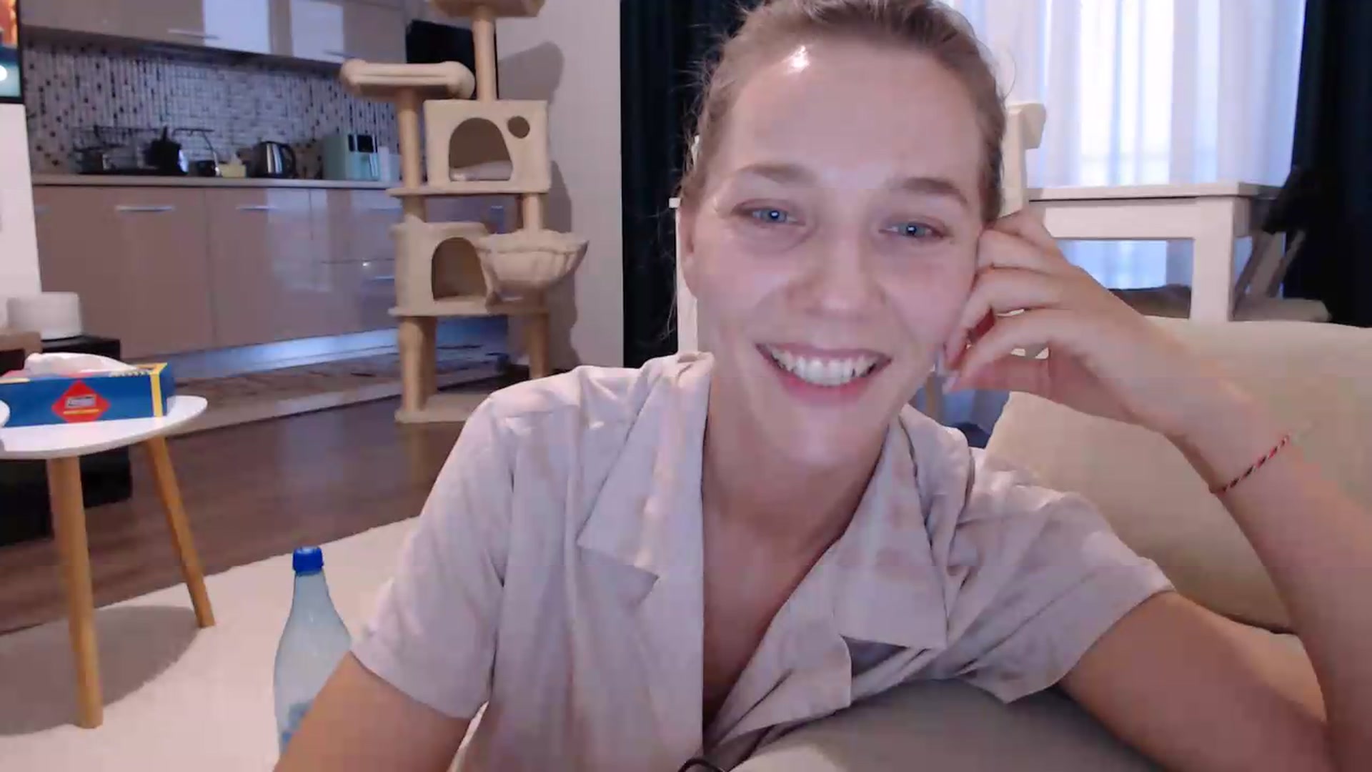 Gallery image thumbnail from AnyaHott's myfreecams stream on, 08/03/2026, 17:51 image 15 of 20