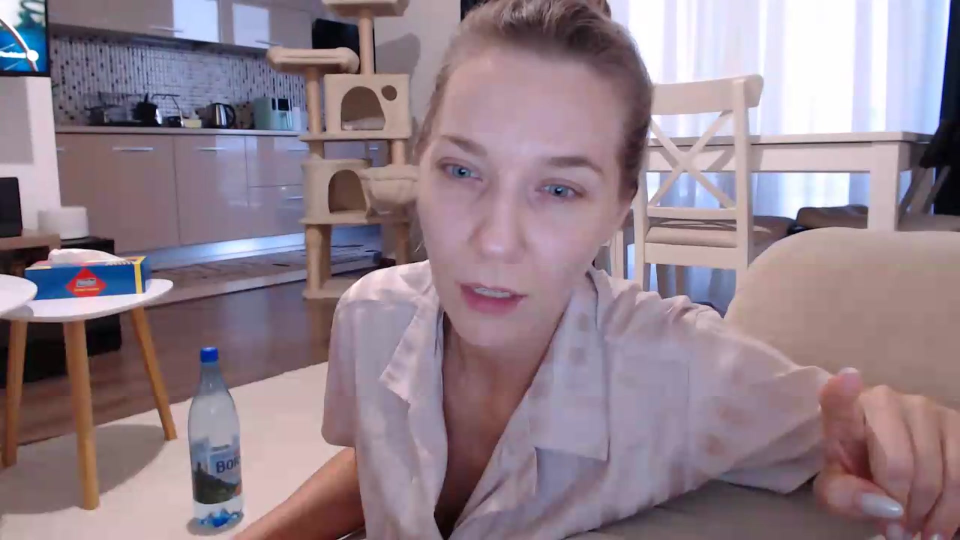 Gallery image thumbnail from AnyaHott's myfreecams stream on, 08/03/2026, 17:51 image 11 of 20