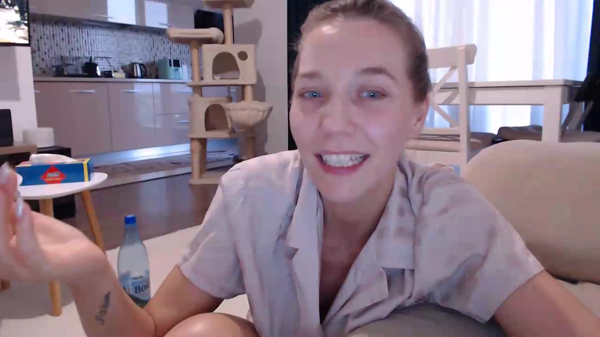 Gallery image thumbnail from AnyaHott's myfreecams stream on, 08/03/2026, 17:51 image 7 of 20
