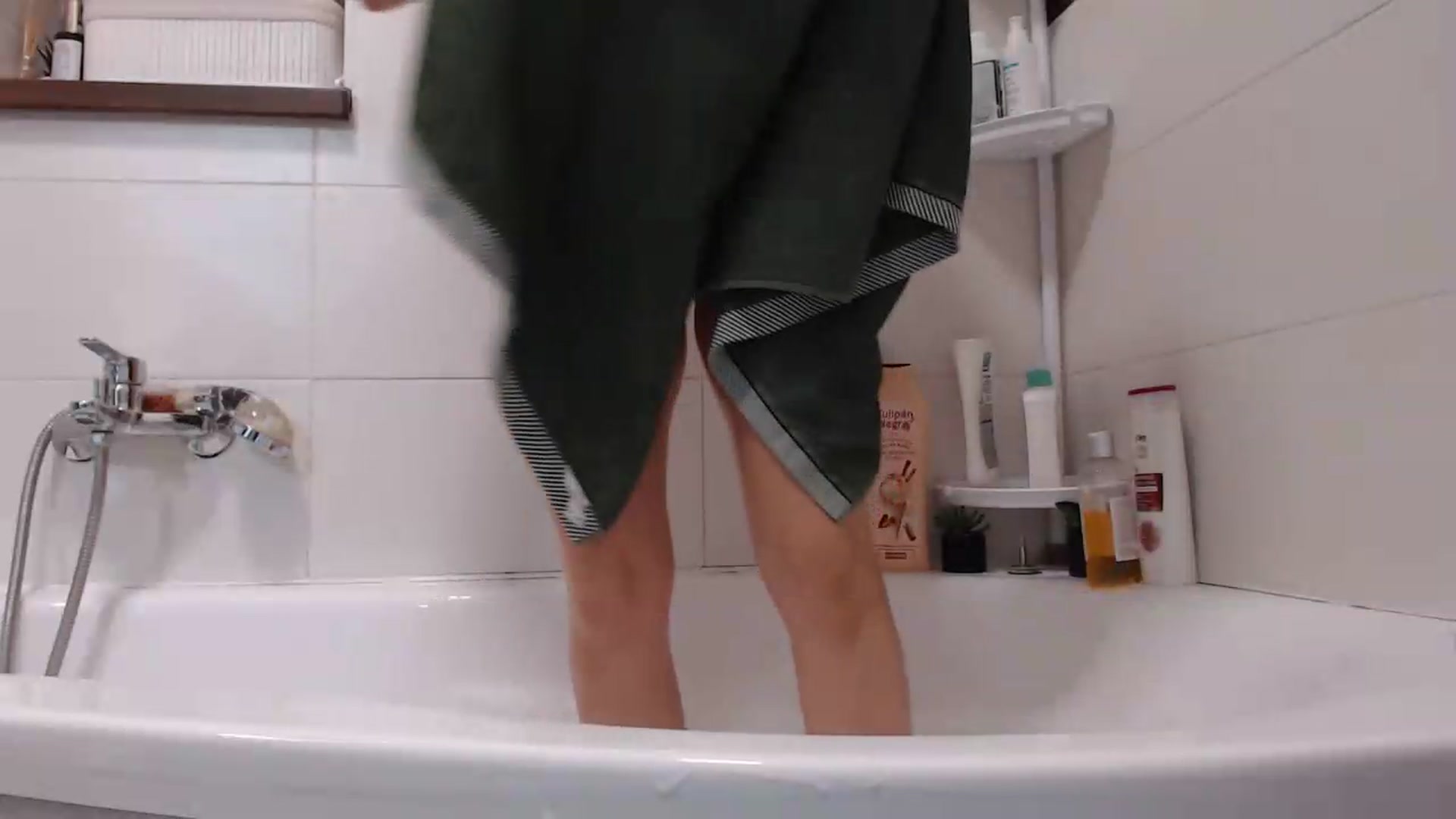 Gallery image thumbnail from AnyaHott's myfreecams stream on, 08/06/2026, 17:53 image 7 of 20