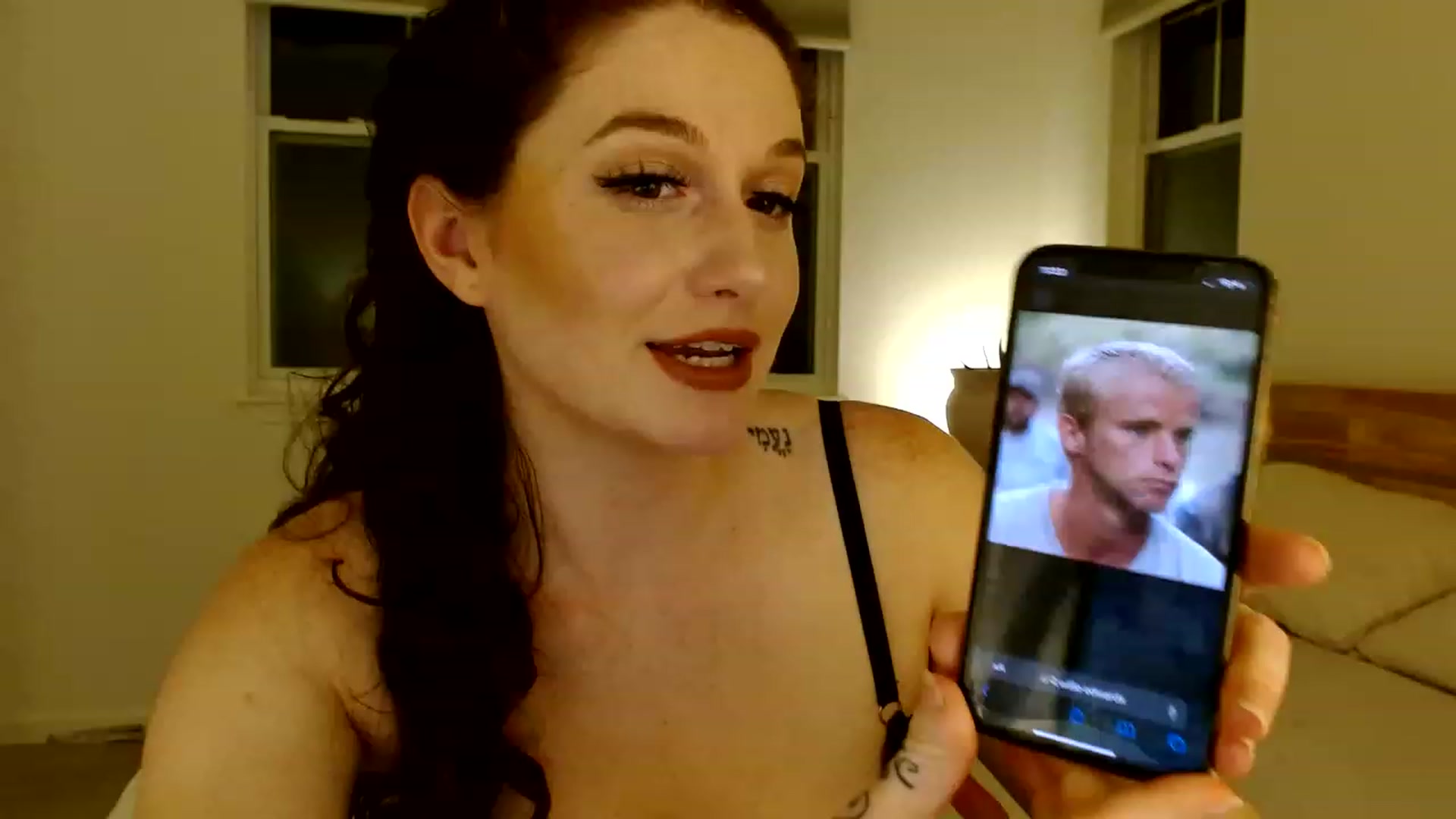 Gallery image thumbnail from AnyaLala's myfreecams stream on, 01/01/2023, 10:03 image 10 of 20