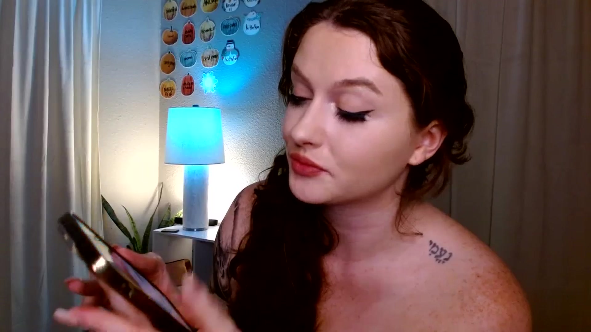 Gallery image thumbnail from AnyaLala's myfreecams stream on, 01/01/2024, 10:09 image 10 of 20