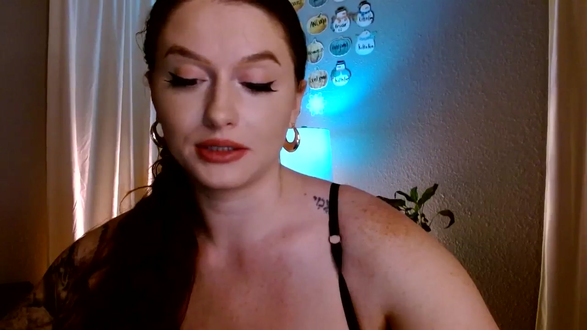 Gallery image thumbnail from AnyaLala's myfreecams stream on, 01/02/2024, 07:41 image 2 of 20