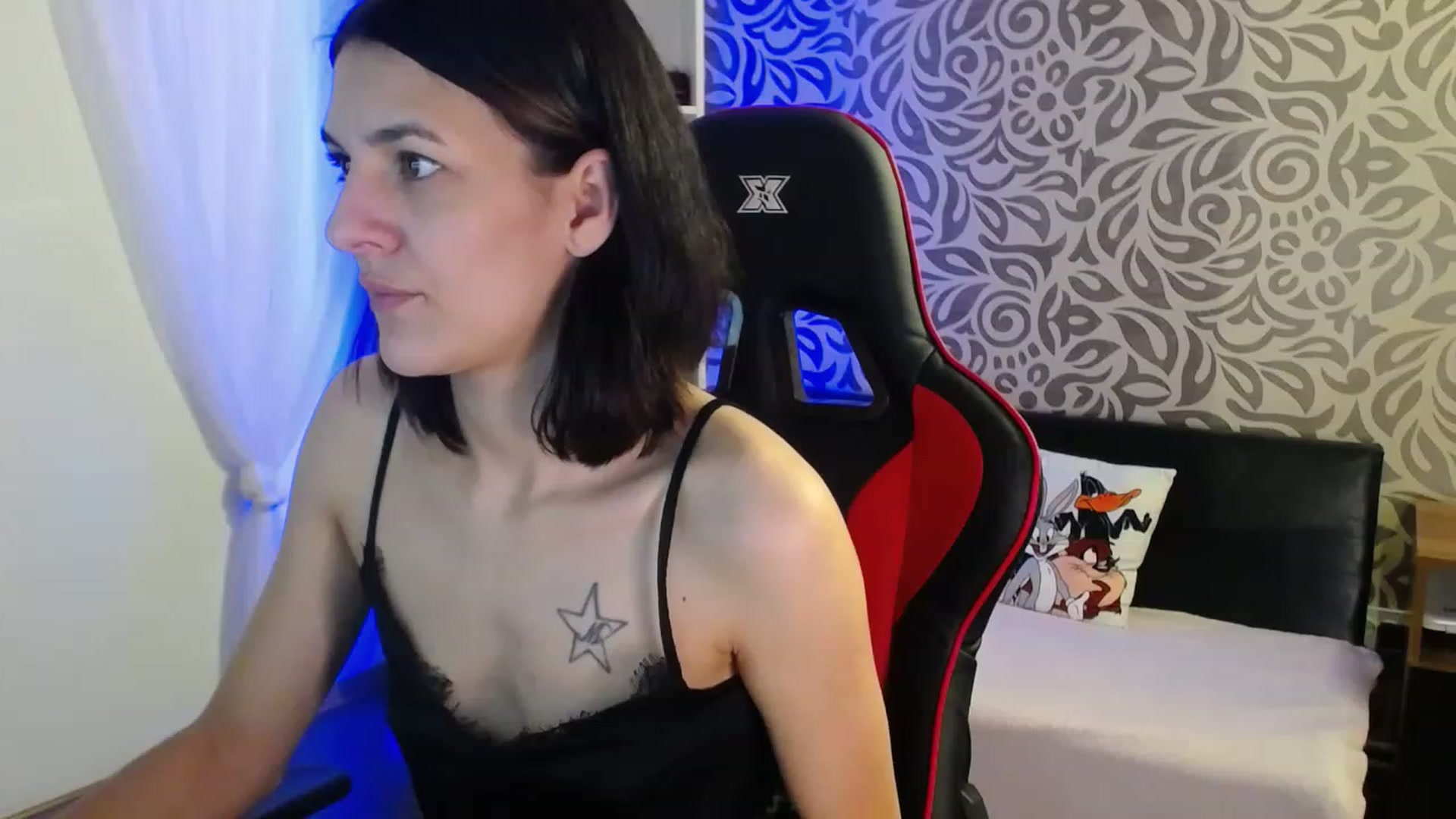 Gallery image thumbnail from AnyaLuv777's myfreecams stream on, 01/09/2023, 20:42 image 7 of 20