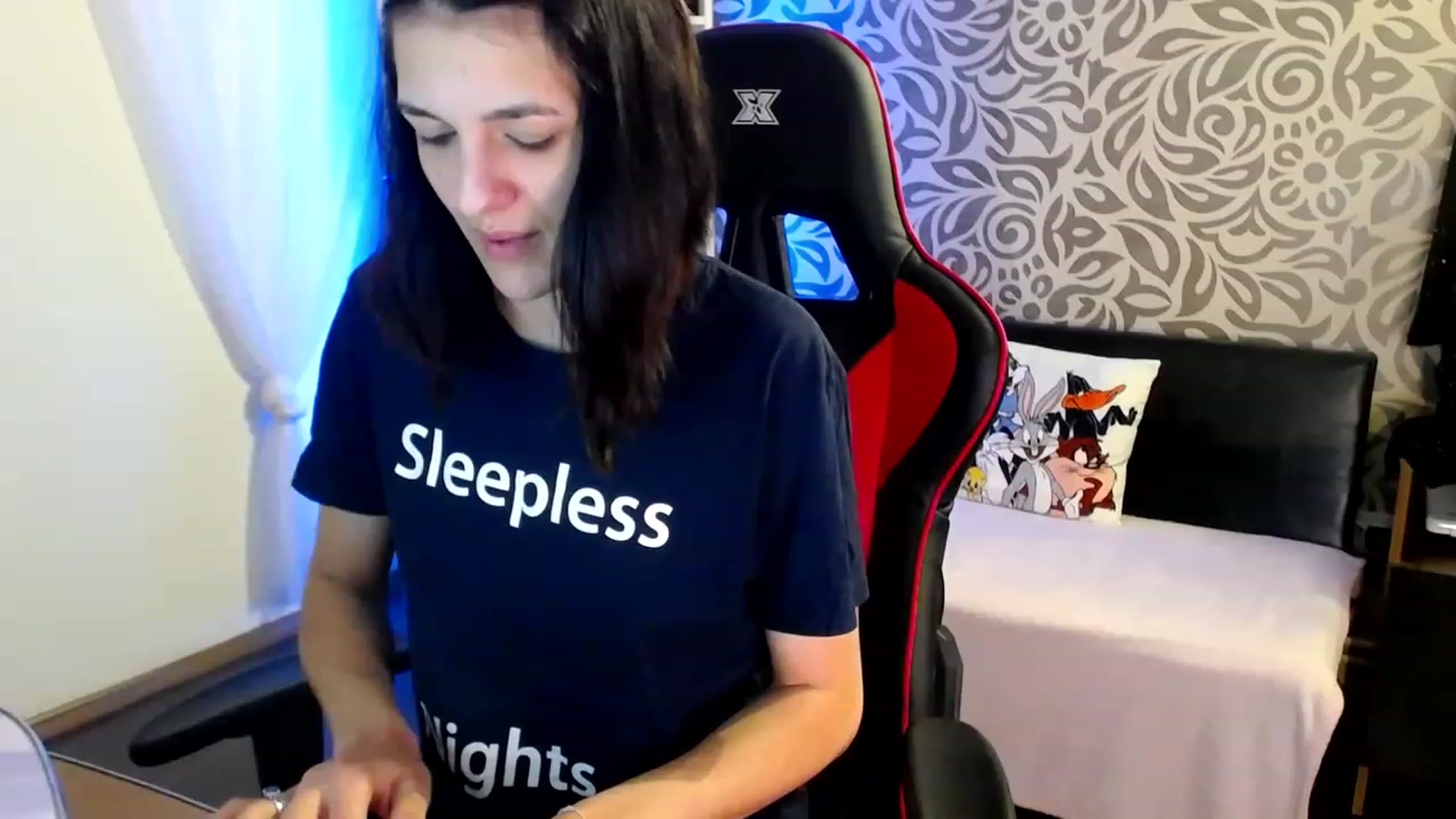 Gallery image thumbnail from AnyaLuv777's myfreecams stream on, 01/16/2023, 21:38 image 14 of 20