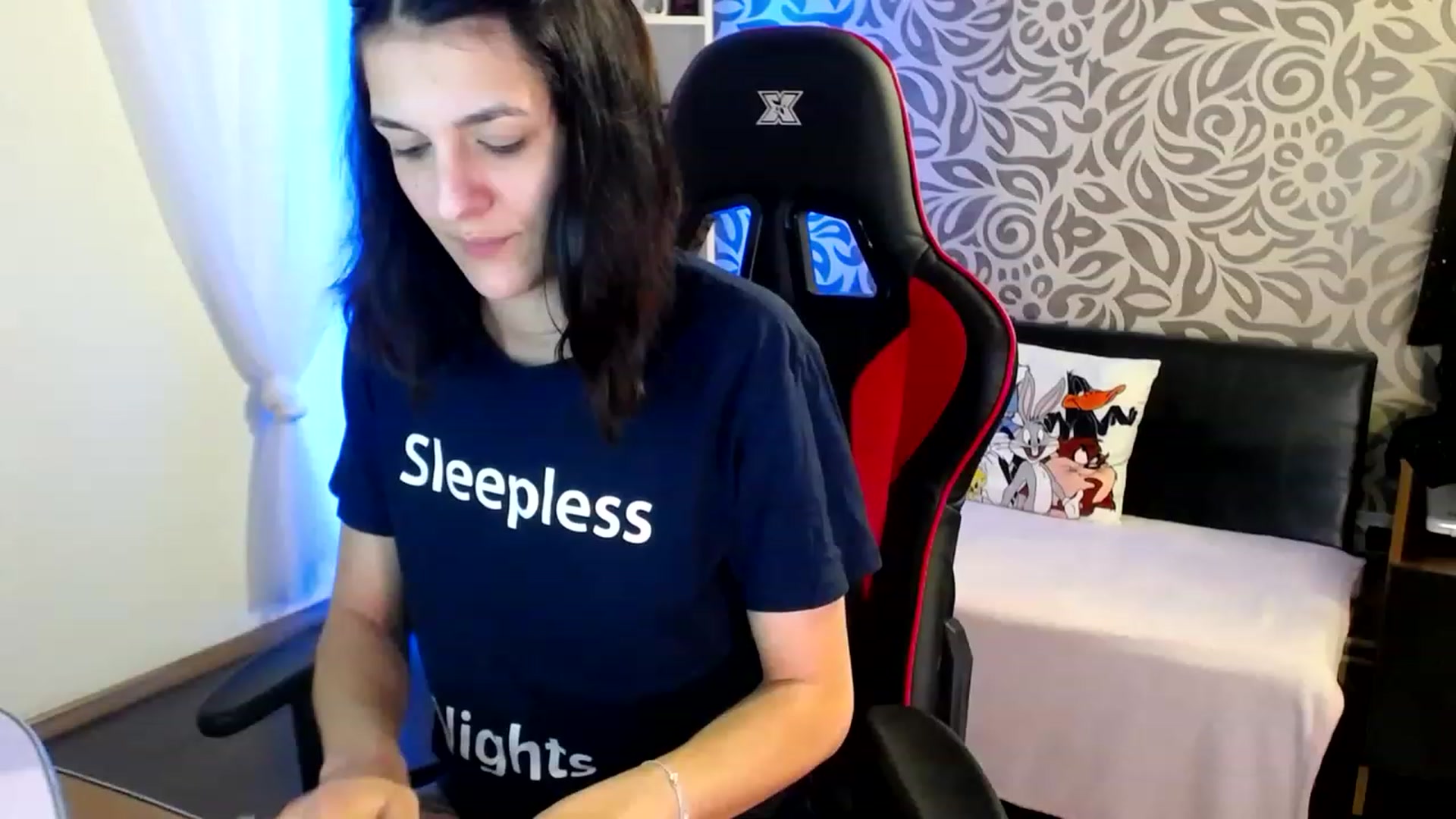Gallery image thumbnail from AnyaLuv777's myfreecams stream on, 01/16/2023, 21:38 image 5 of 20