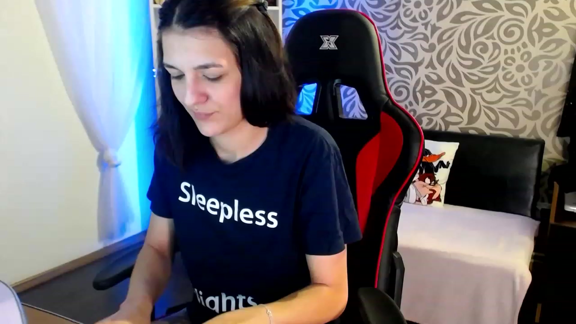 Gallery image thumbnail from AnyaLuv777's myfreecams stream on, 01/16/2023, 21:38 image 3 of 20