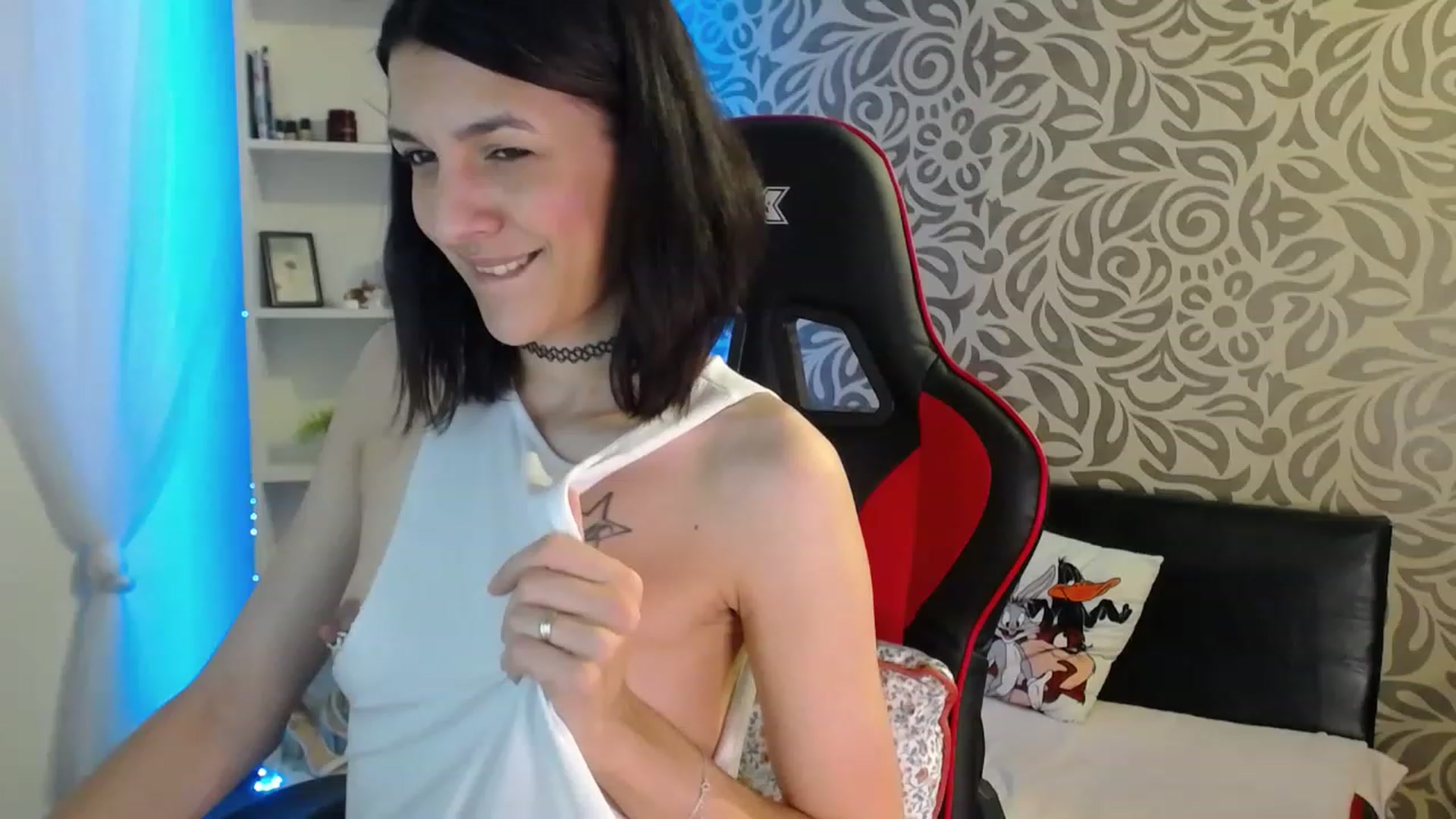 Gallery image thumbnail from AnyaLuv777's myfreecams stream on, 01/30/2023, 06:31 image 2 of 20