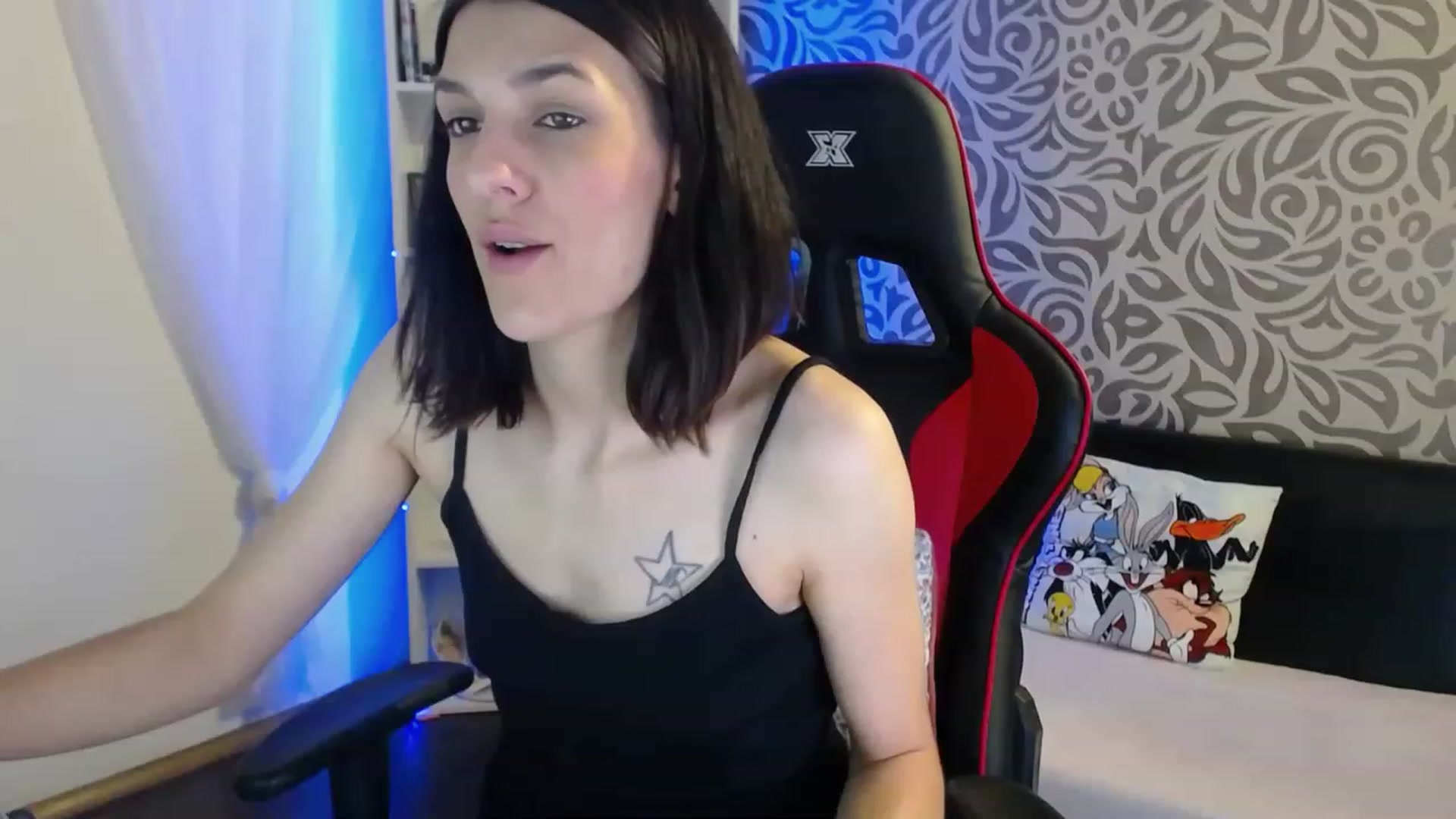 Gallery image thumbnail from AnyaLuv777's myfreecams stream on, 01/31/2023, 21:15 image 8 of 20