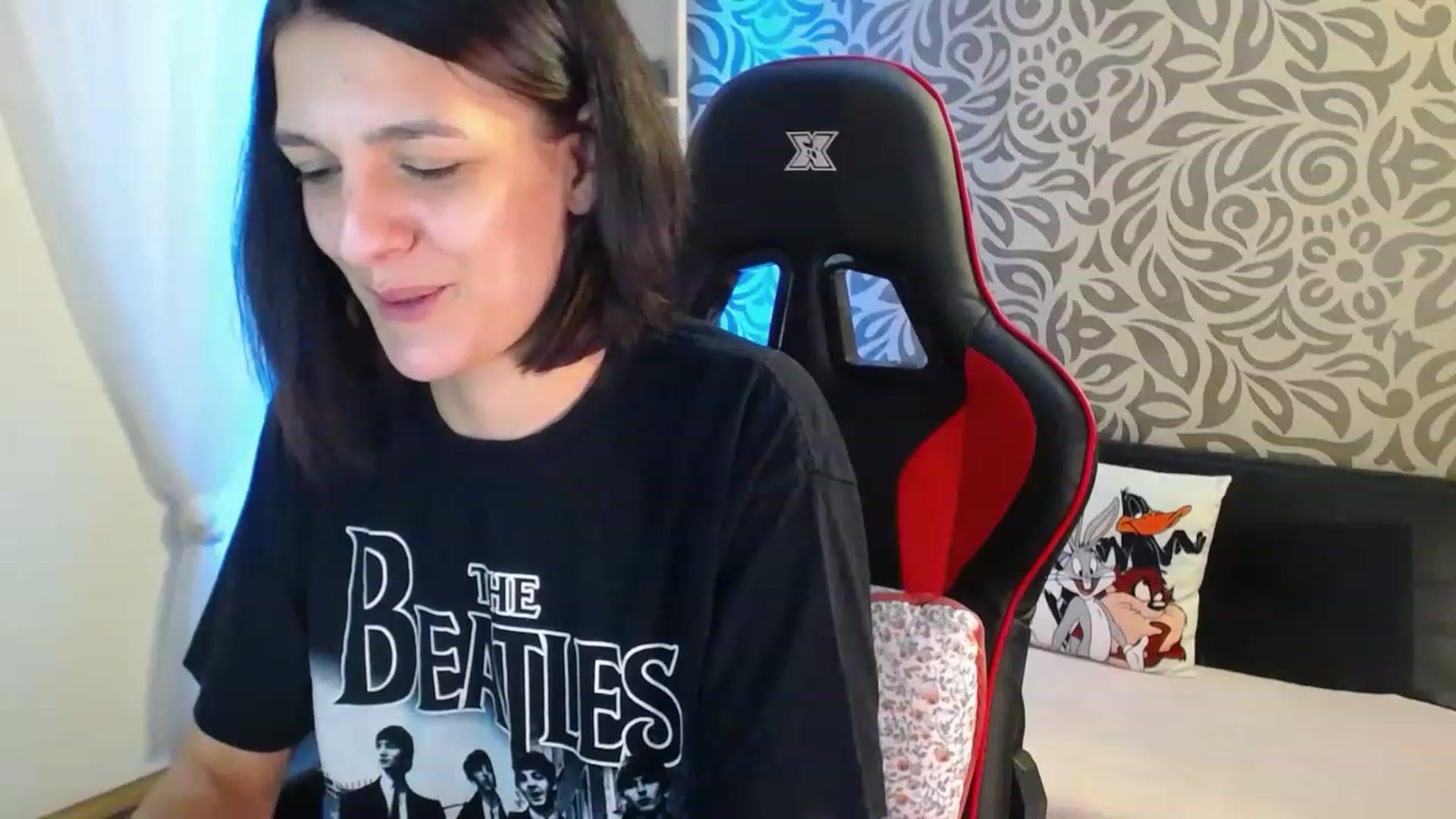 Gallery image thumbnail from AnyaLuv777's myfreecams stream on, 02/06/2023, 22:59 image 2 of 20