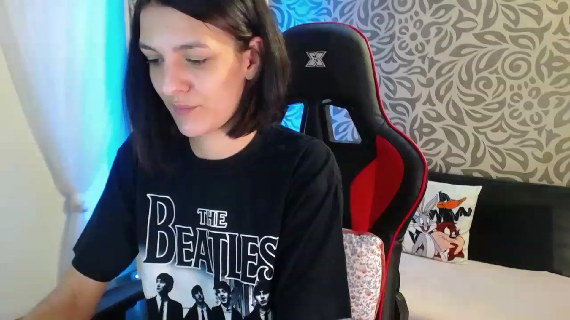 Gallery image thumbnail from AnyaLuv777's myfreecams stream on, 02/06/2023, 22:59 image 5 of 20