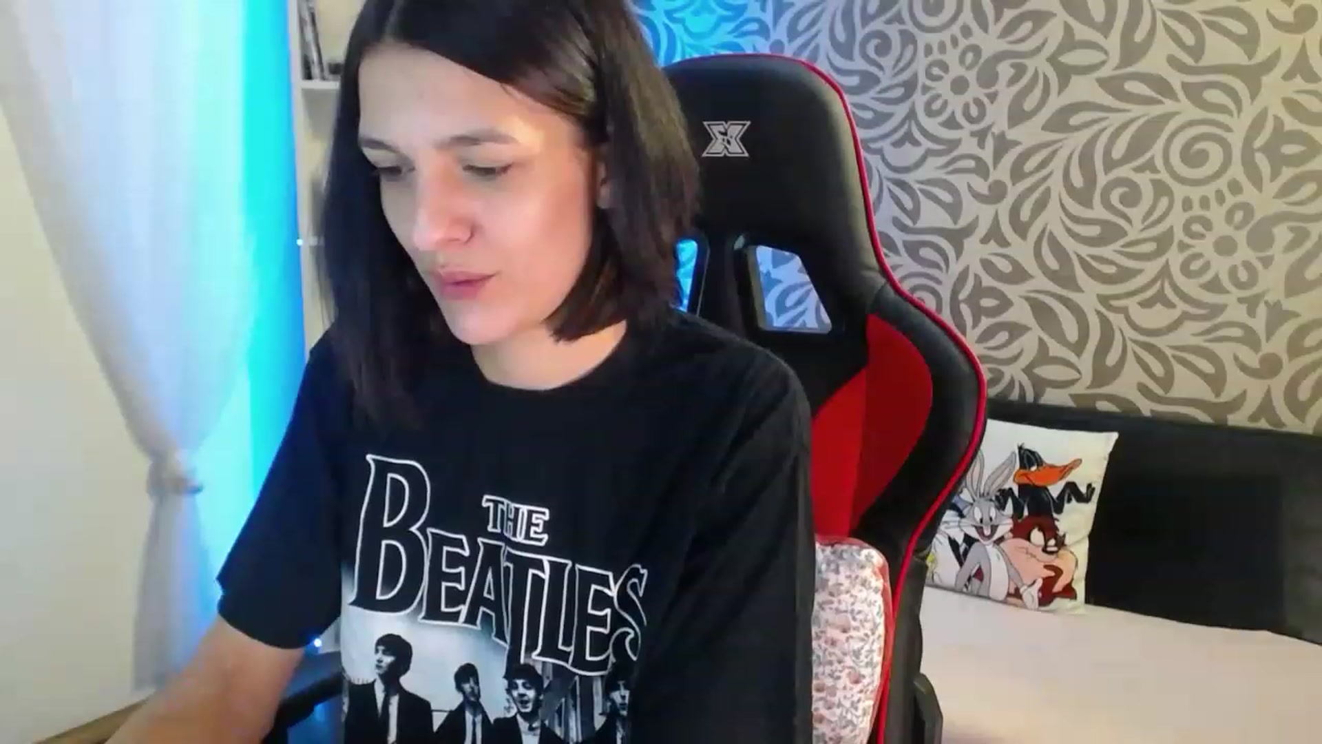 Gallery image thumbnail from AnyaLuv777's myfreecams stream on, 02/06/2023, 22:59 image 3 of 20