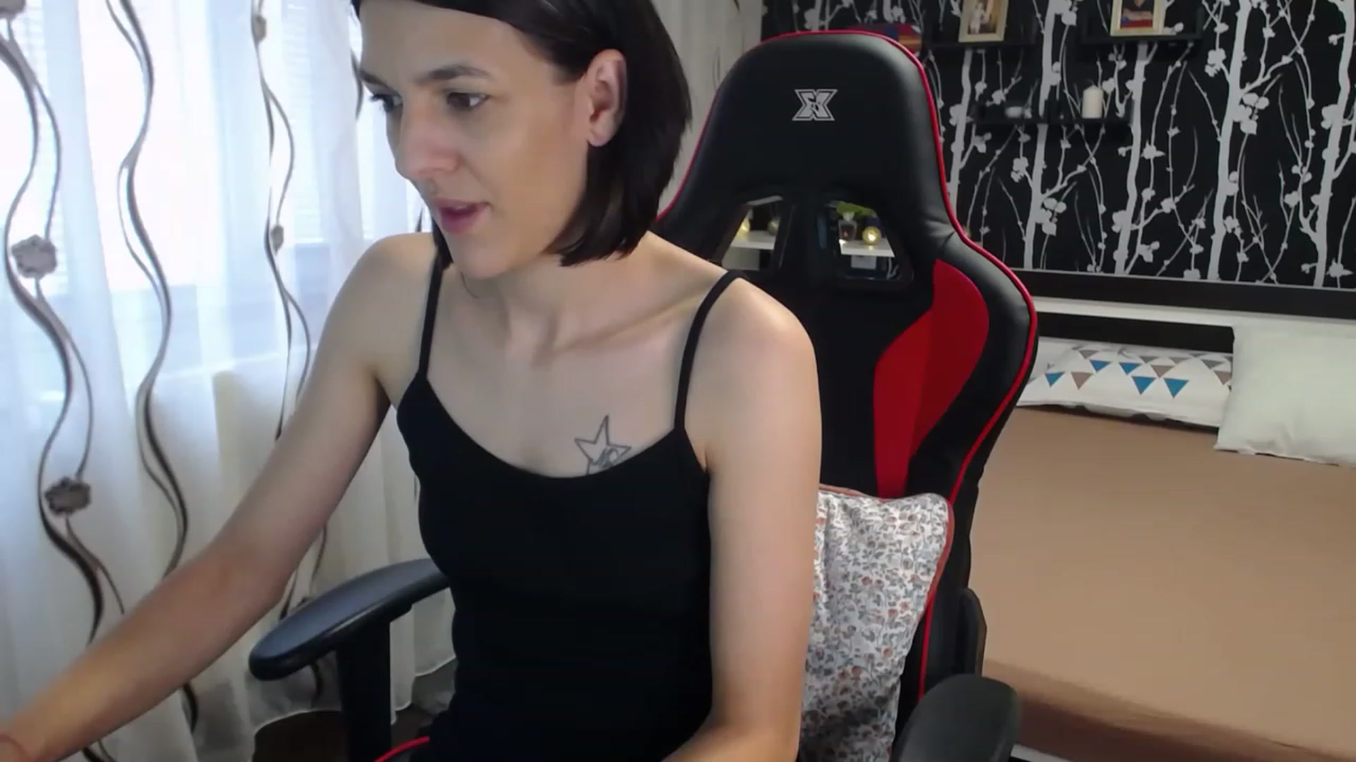 Gallery image thumbnail from AnyaLuv777's myfreecams stream on, 02/25/2023, 11:55 image 6 of 20