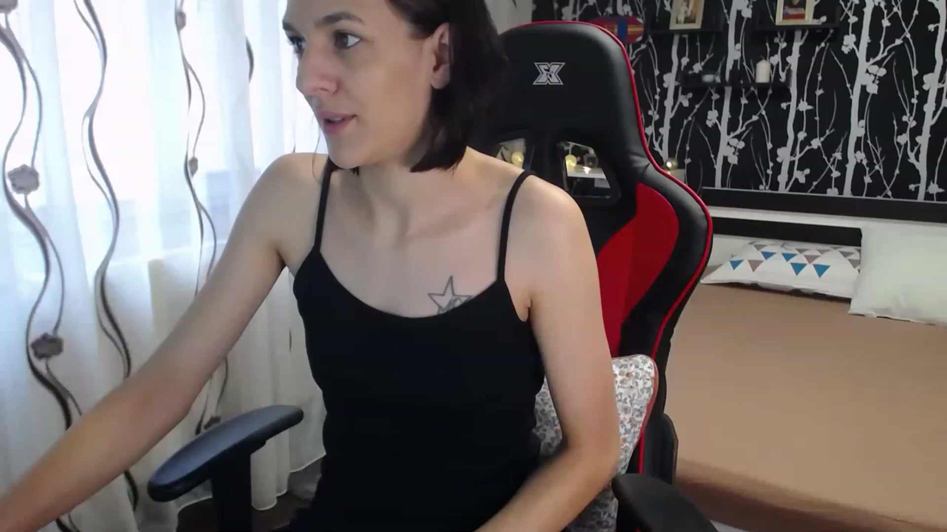 Gallery image thumbnail from AnyaLuv777's myfreecams stream on, 02/25/2023, 11:55 image 9 of 20