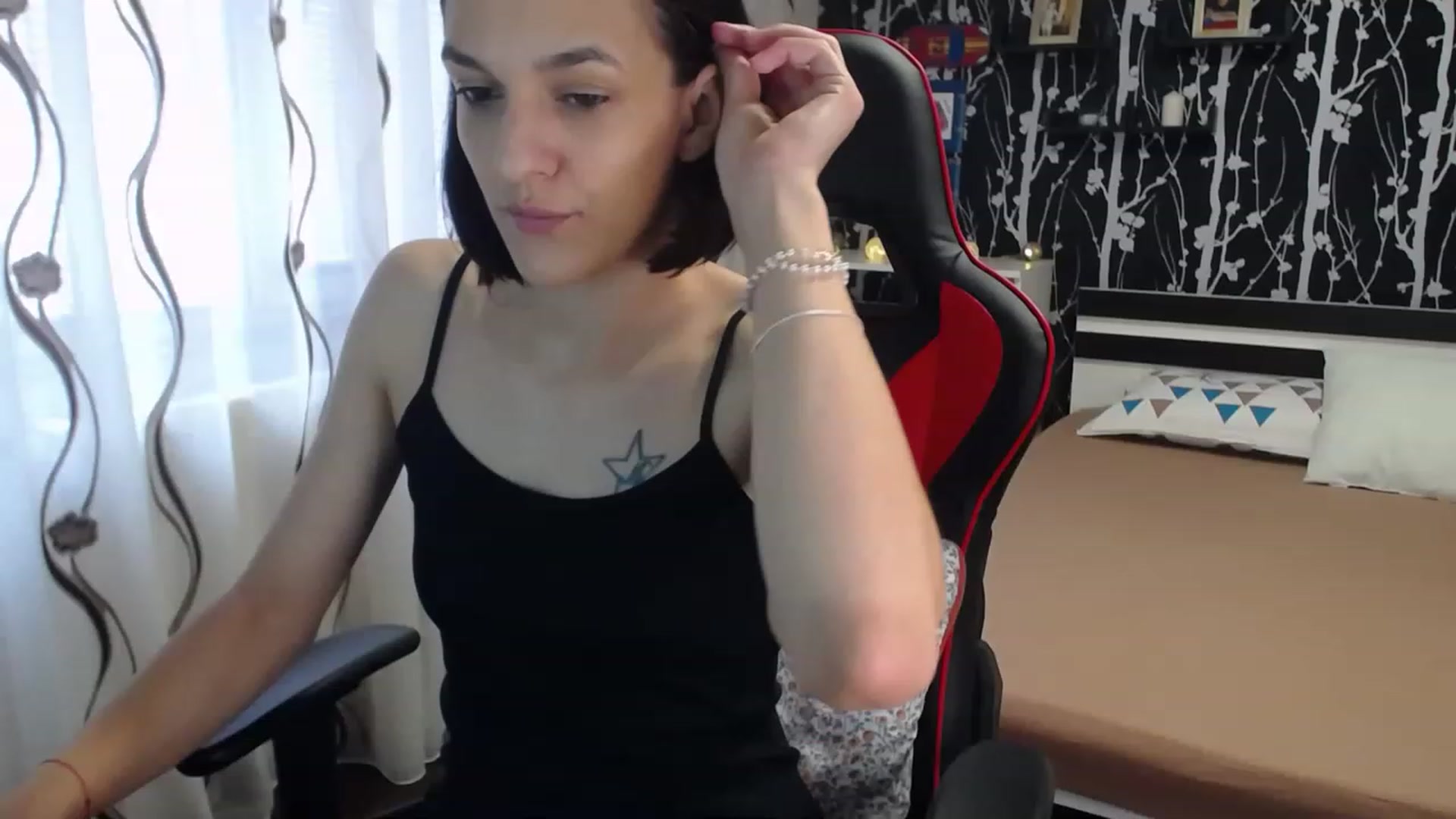Gallery image thumbnail from AnyaLuv777's myfreecams stream on, 02/25/2023, 11:55 image 1 of 20