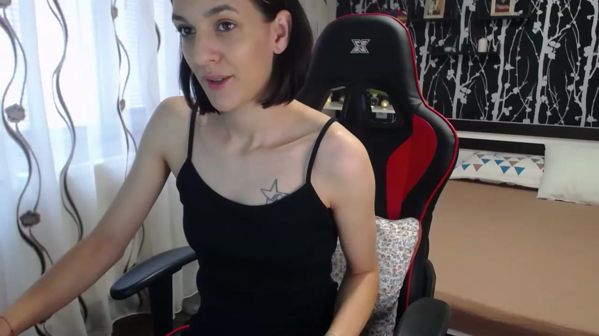 Gallery image thumbnail from AnyaLuv777's myfreecams stream on, 02/25/2023, 11:55 image 5 of 20
