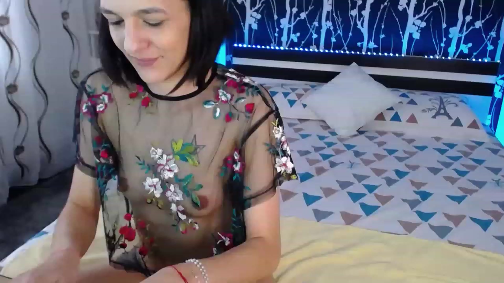 Gallery image thumbnail from AnyaLuv777's myfreecams stream on, 03/16/2023, 11:19 image 12 of 20