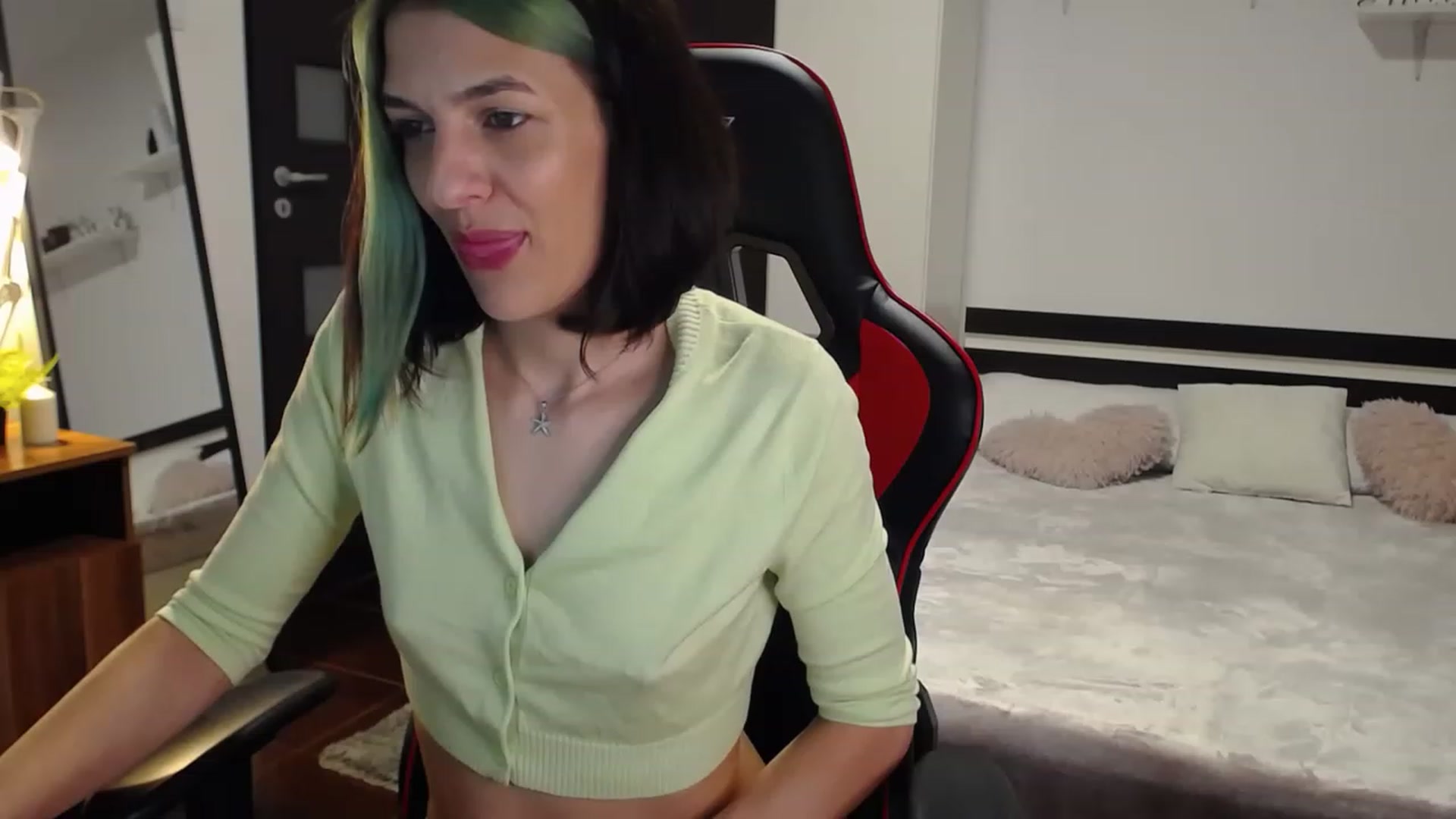 Gallery image thumbnail from AnyaLuv777's myfreecams stream on, 04/27/2023, 22:18 image 14 of 20