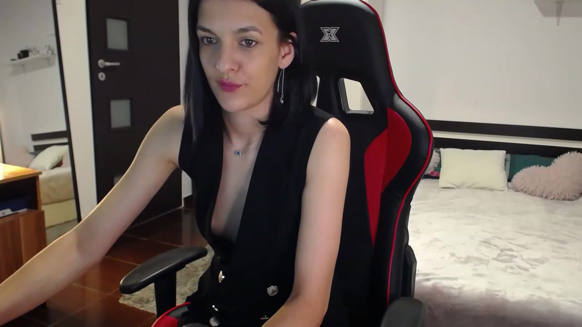 Gallery image thumbnail from AnyaLuv777's myfreecams stream on, 06/04/2023, 20:49 image 11 of 20