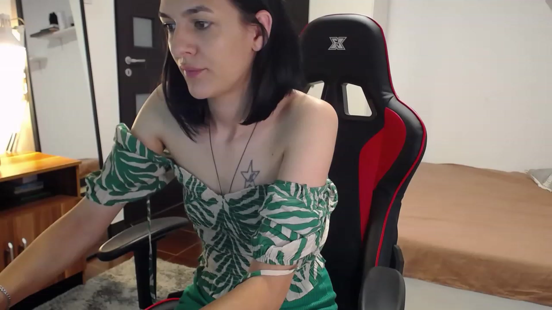 Gallery image thumbnail from AnyaLuv777's myfreecams stream on, 06/27/2023, 10:59 image 4 of 20