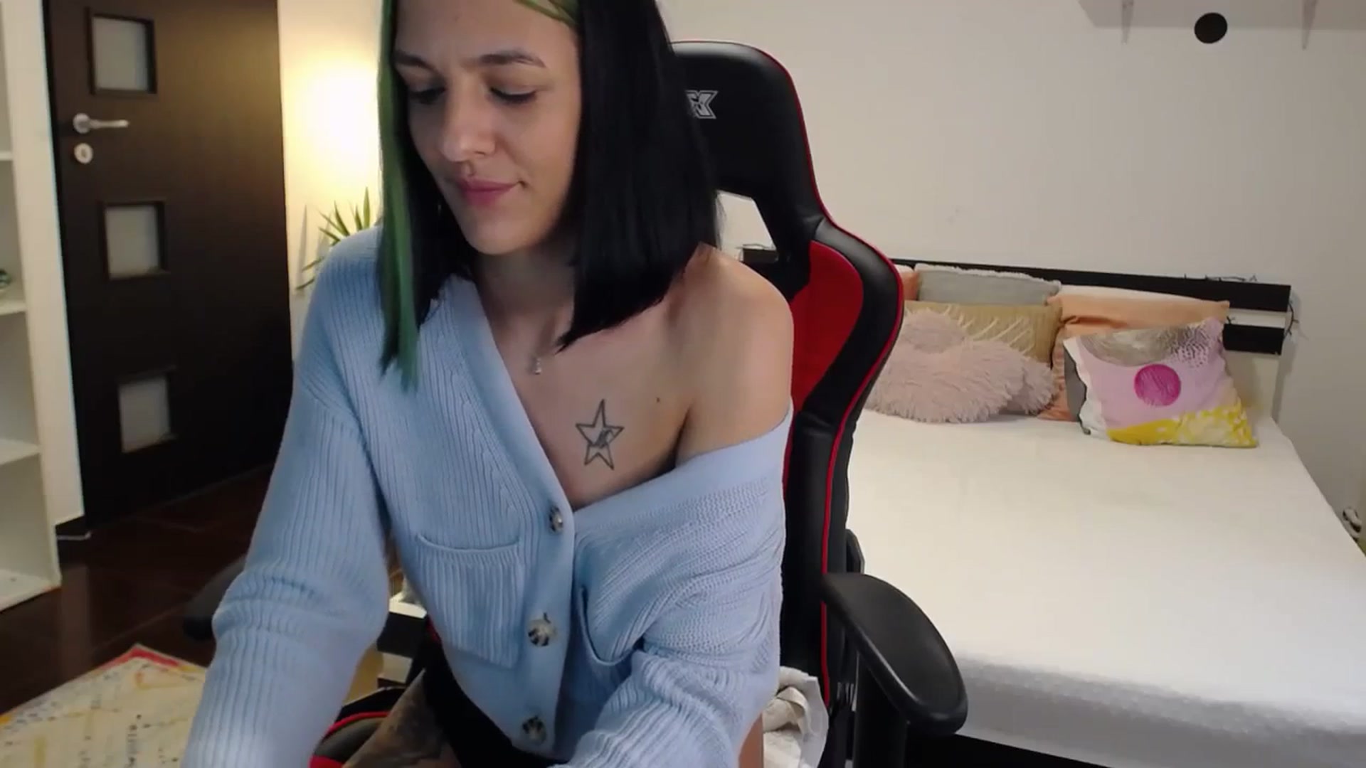 Gallery image thumbnail from AnyaLuv777's myfreecams stream on, 11/21/2023, 12:42 image 8 of 20