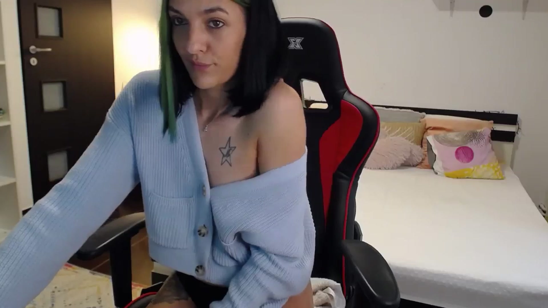 Gallery image thumbnail from AnyaLuv777's myfreecams stream on, 11/21/2023, 12:42 image 10 of 20