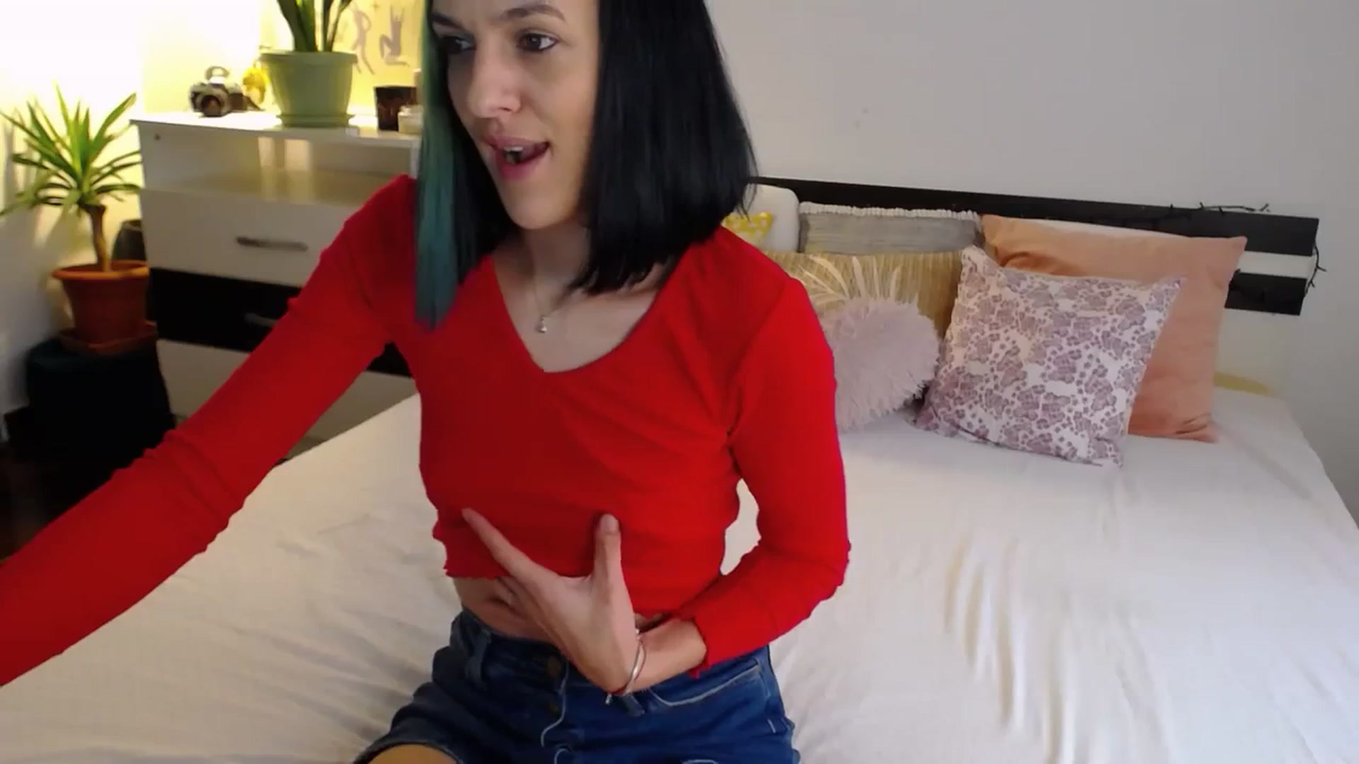 Gallery image thumbnail from AnyaLuv777's myfreecams stream on, 11/26/2023, 12:03 image 8 of 20