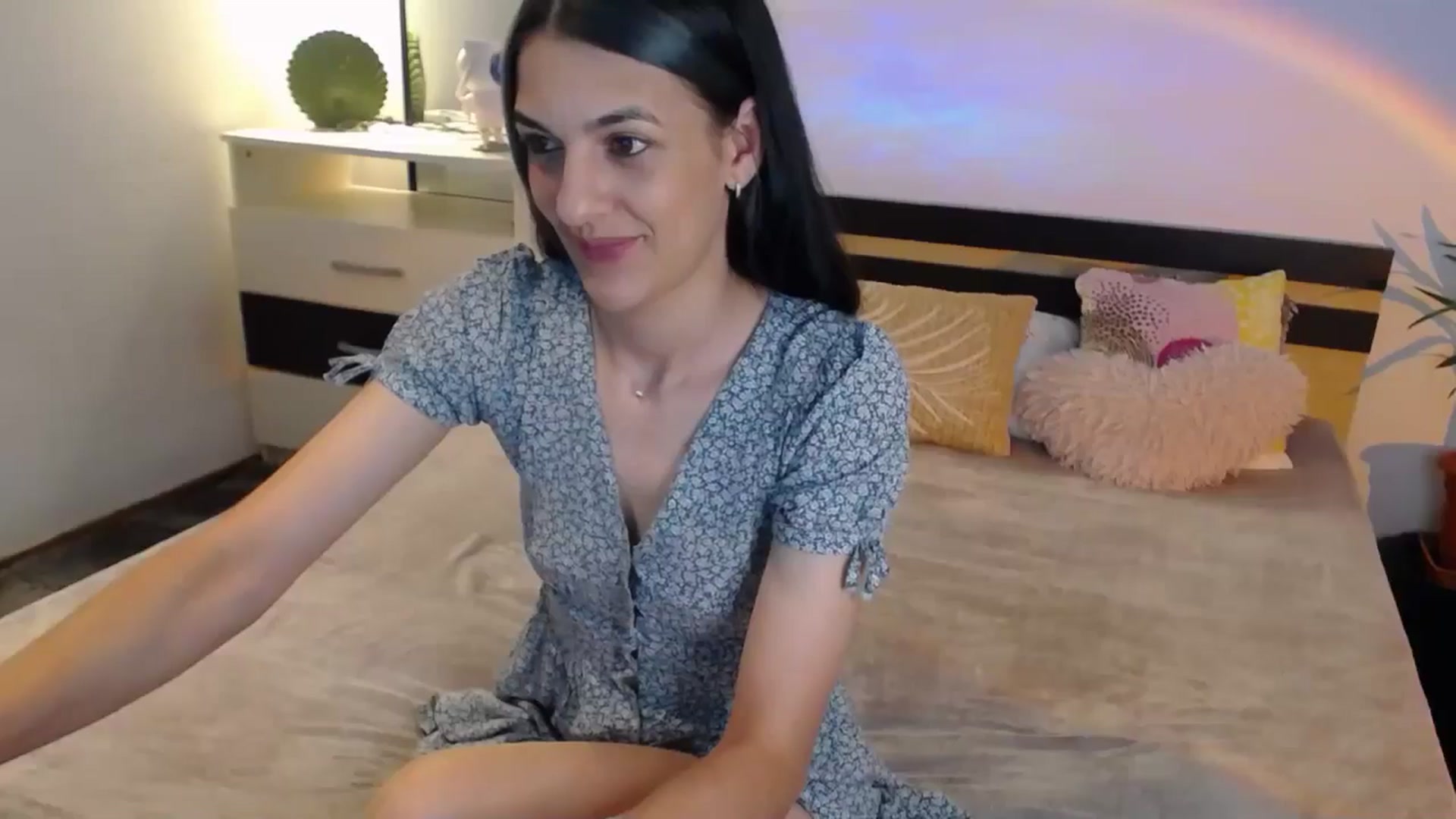 Gallery image thumbnail from AnyaLuv777's myfreecams stream on, 06/05/2024, 21:22 image 12 of 20