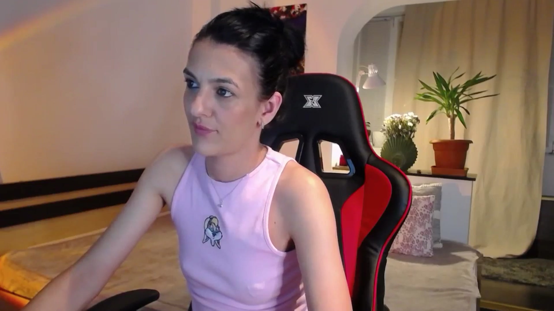 Gallery image thumbnail from AnyaLuv777's myfreecams stream on, 06/22/2024, 21:44 image 14 of 20