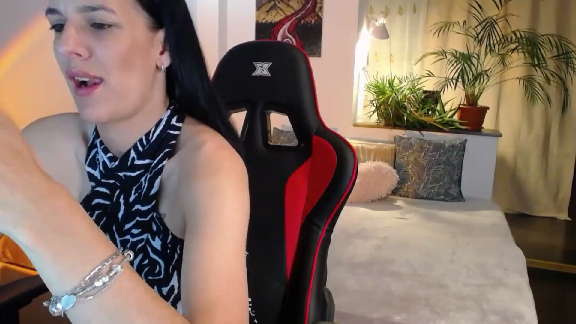 Gallery image thumbnail from AnyaLuv777's myfreecams stream on, 08/07/2024, 21:31 image 3 of 20