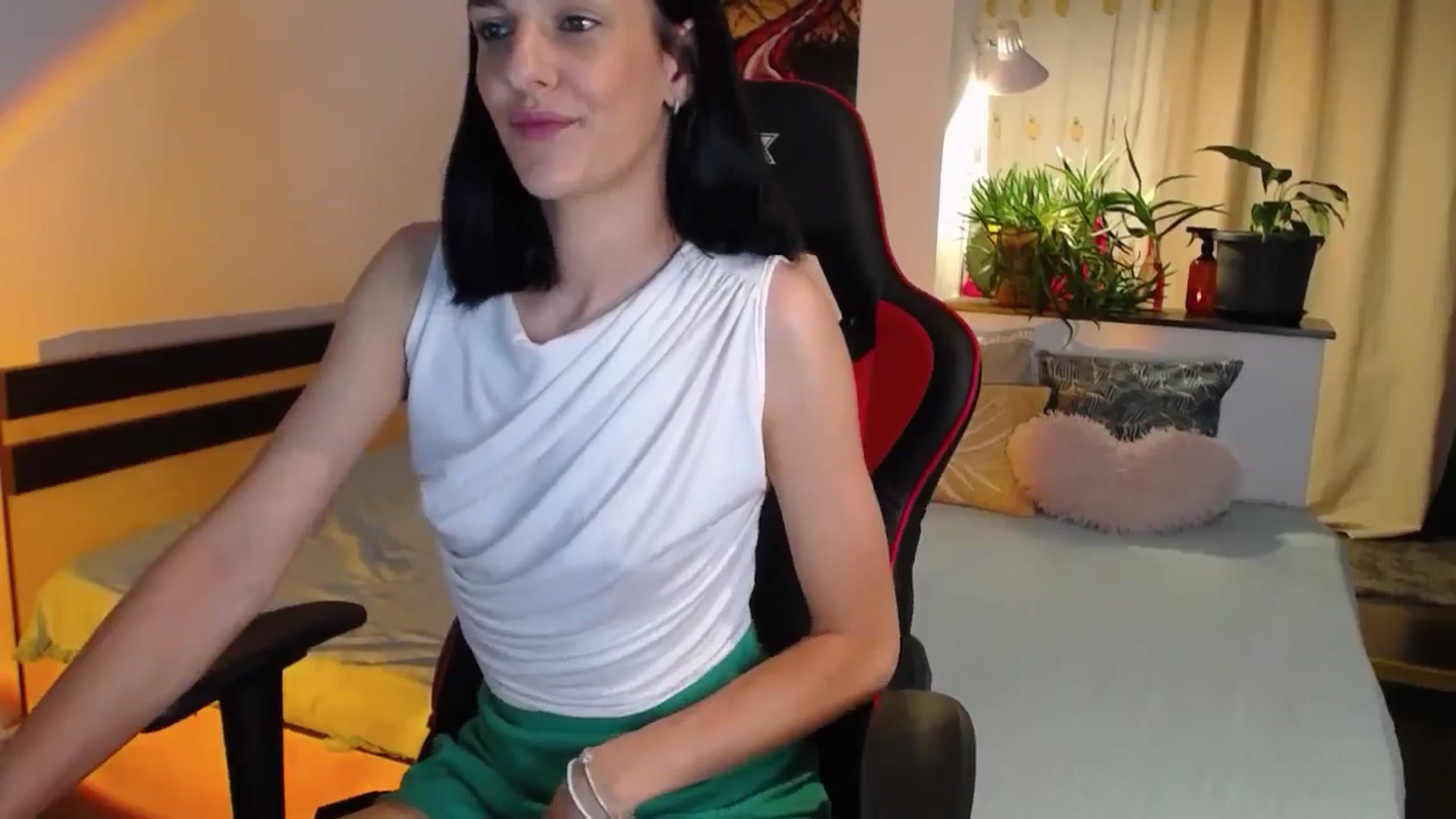 Gallery image thumbnail from AnyaLuv777's myfreecams stream on, 08/30/2024, 20:16 image 12 of 20