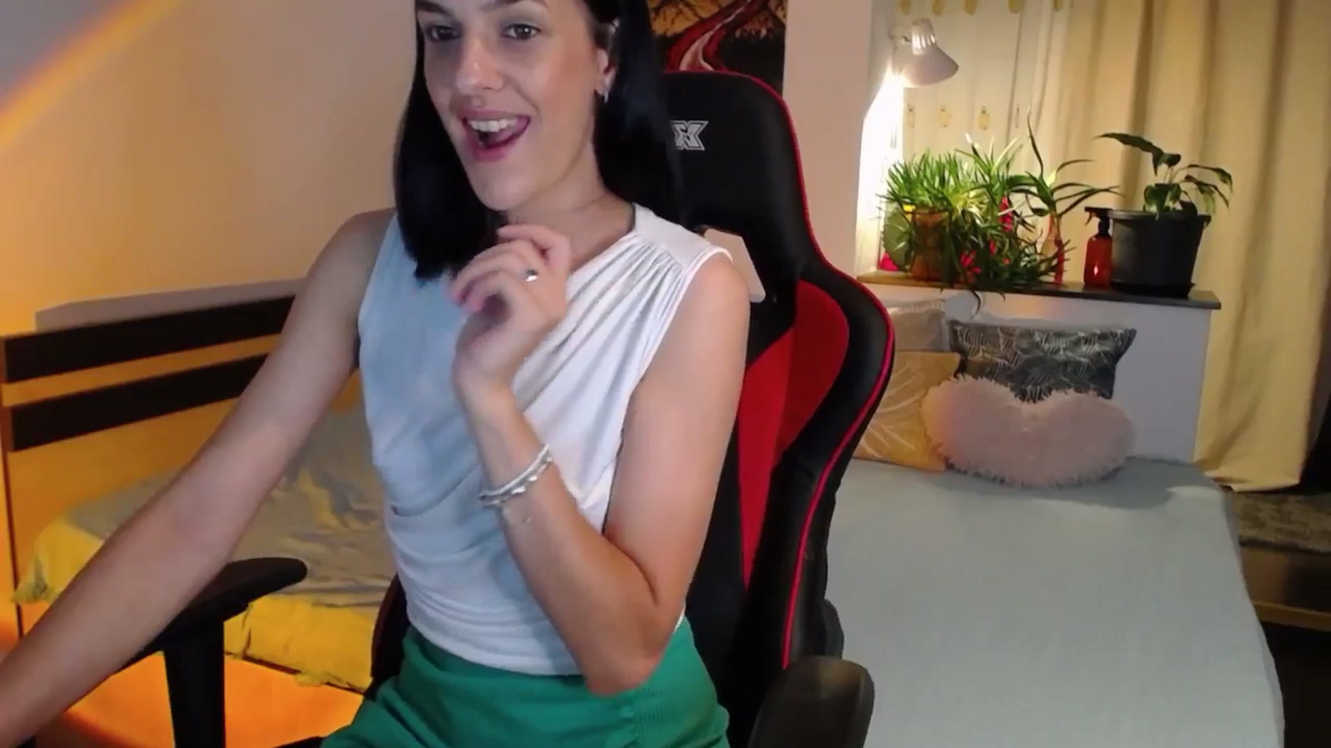 Gallery image thumbnail from AnyaLuv777's myfreecams stream on, 08/30/2024, 20:16 image 19 of 20